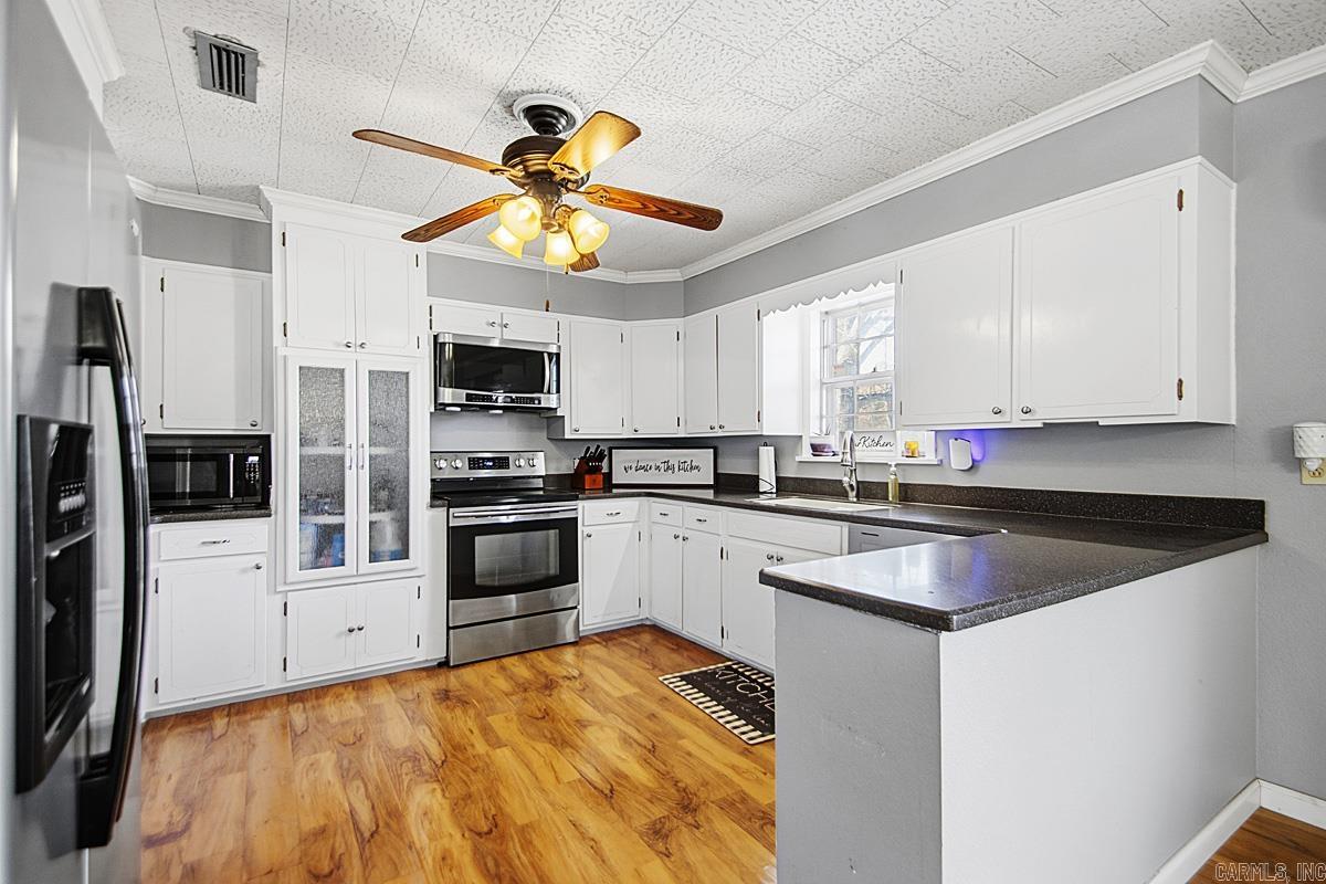 TOWN OF LEOLA - Residential