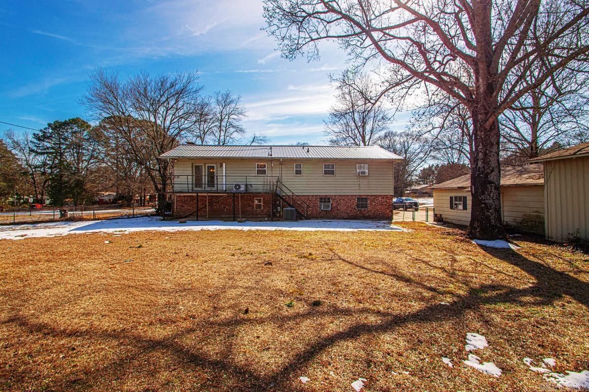 TOWN OF LEOLA - Residential