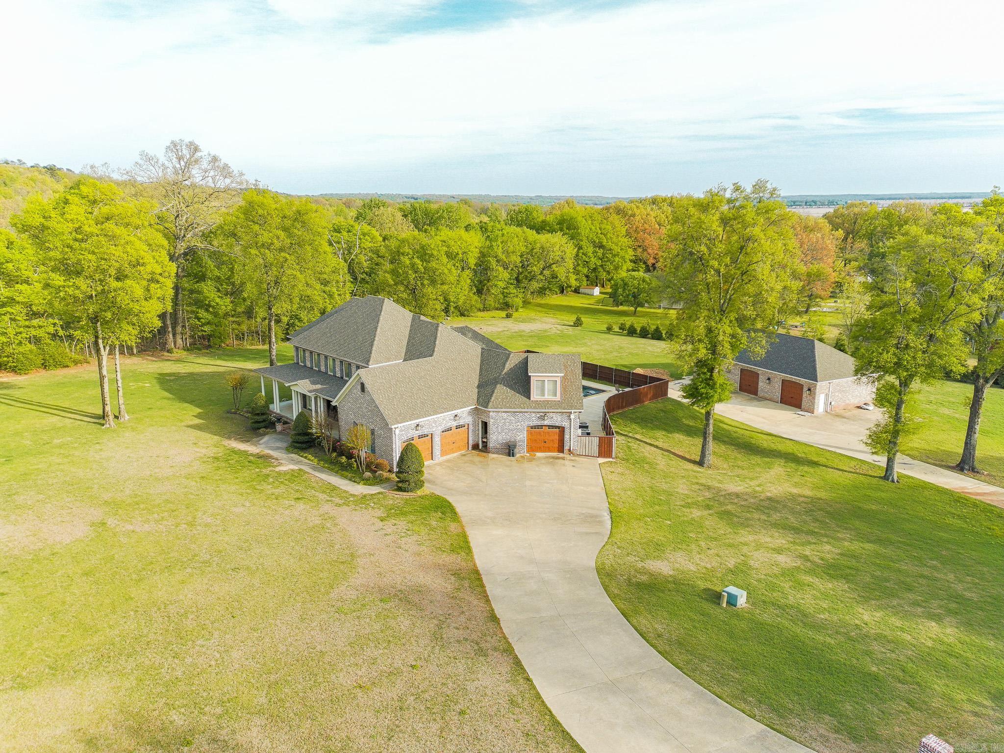 Metes & Bounds - Residential