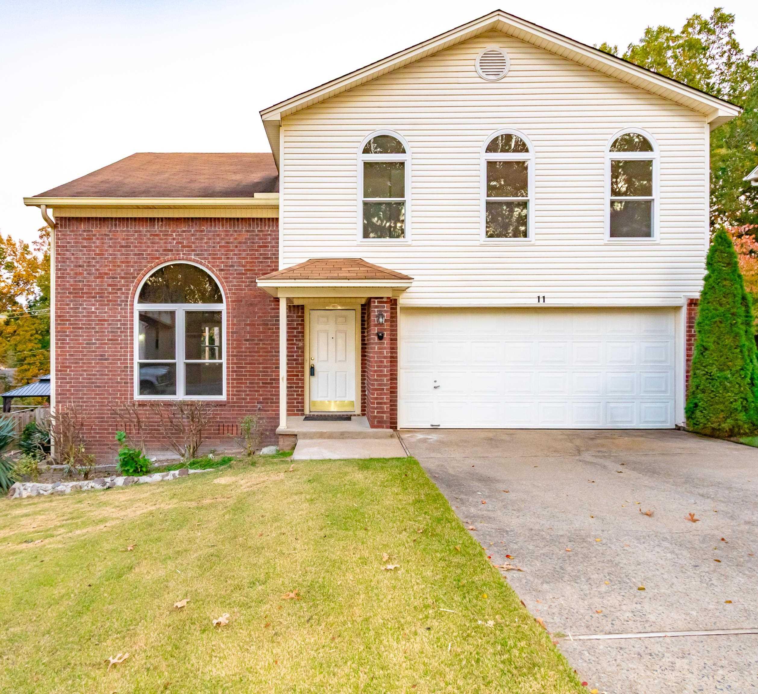 WEST GLEN - Residential