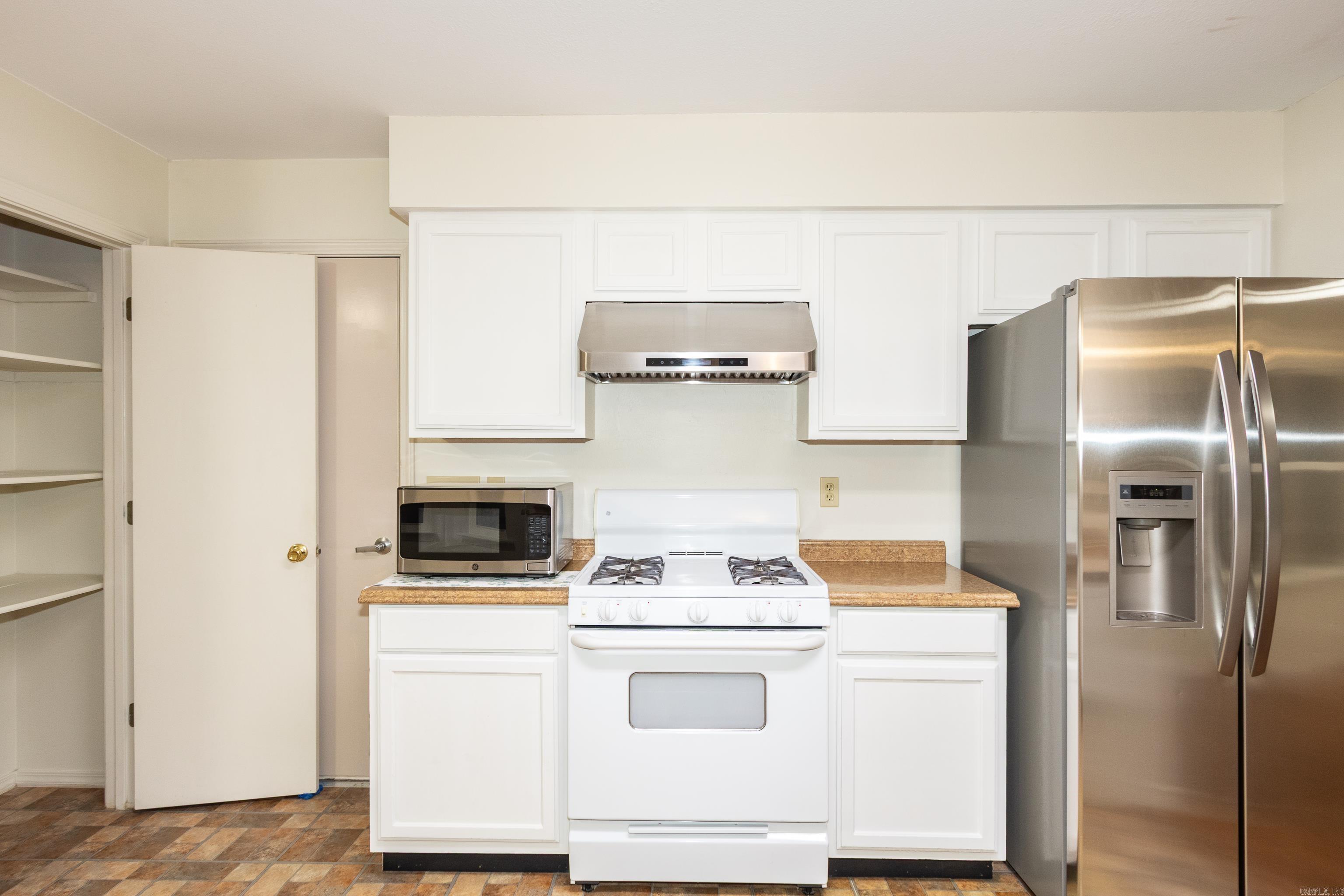 WEST GLEN - Residential