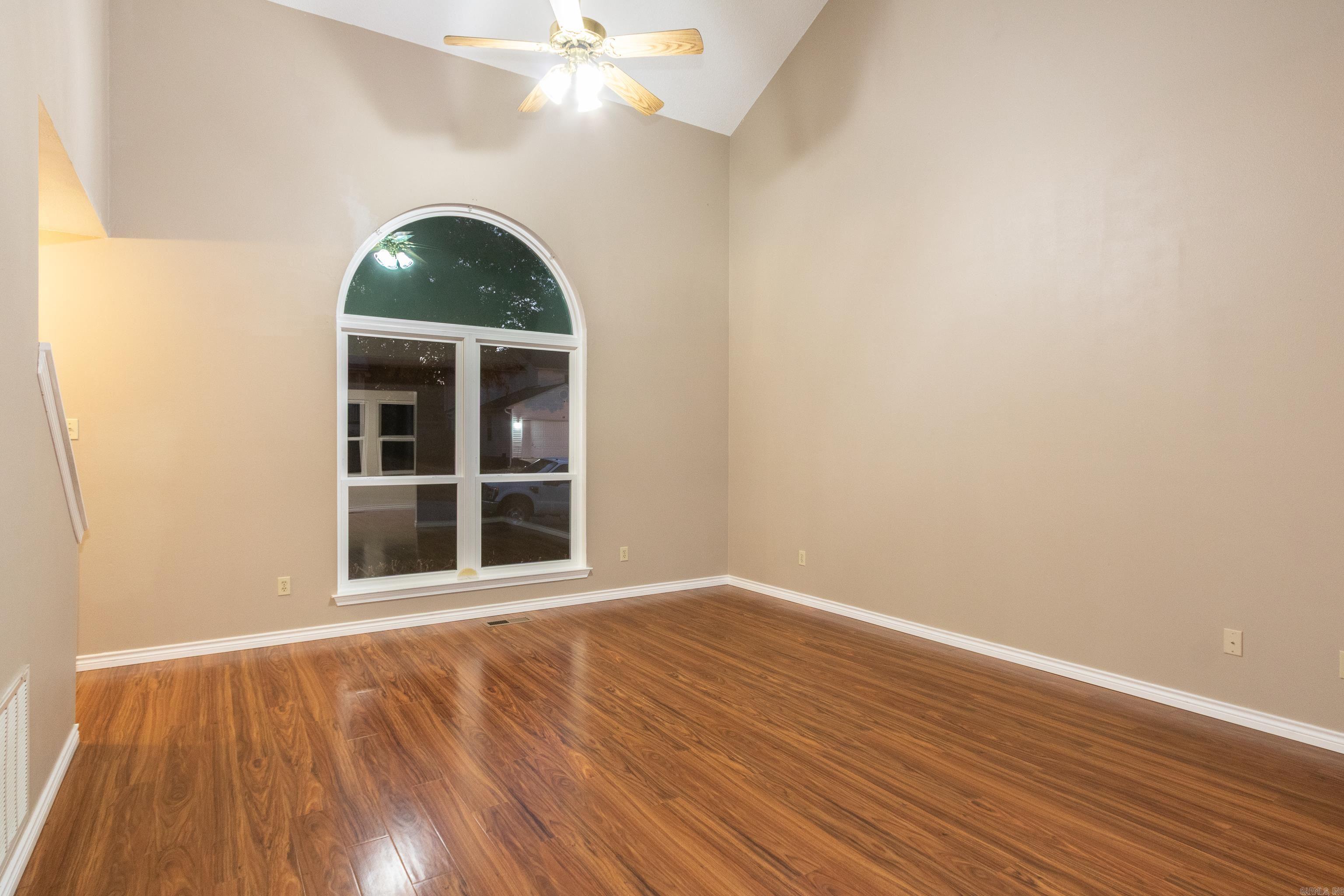 WEST GLEN - Residential