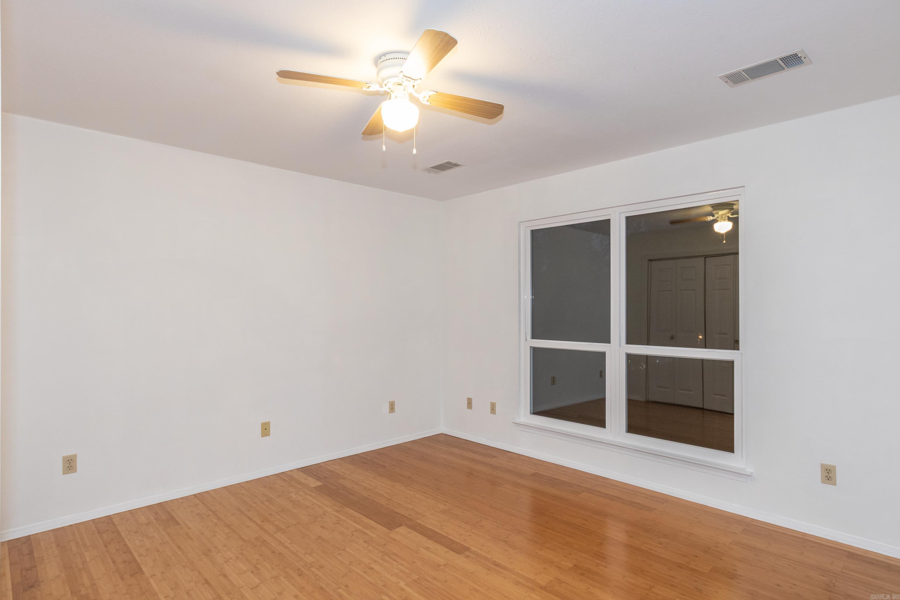 WEST GLEN - Residential