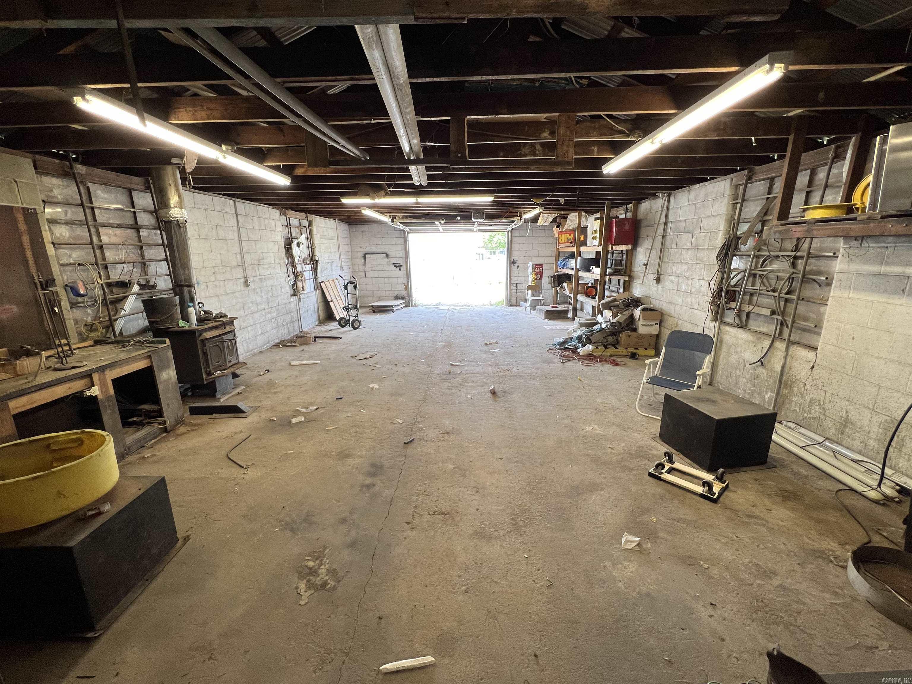 OT Rector - Commercial Sale