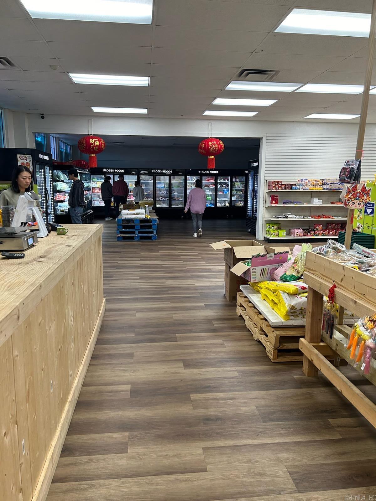 Rogers - Commercial Sale