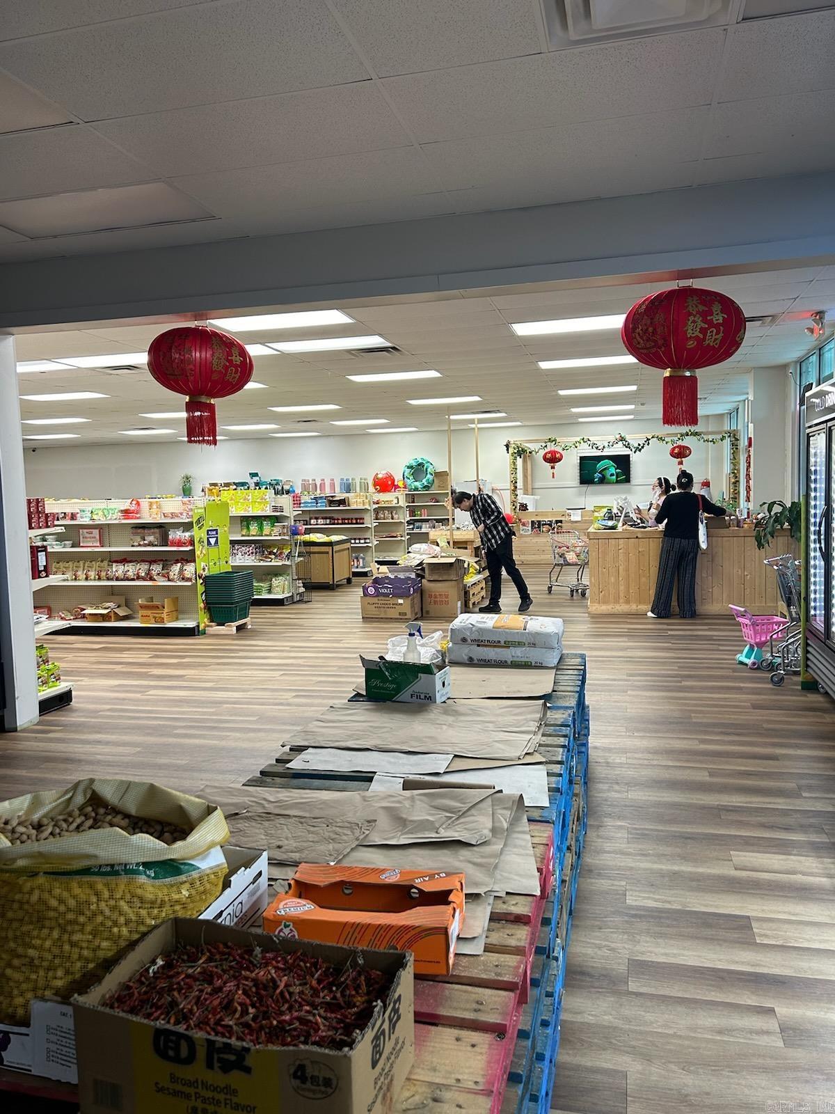Rogers - Commercial Sale