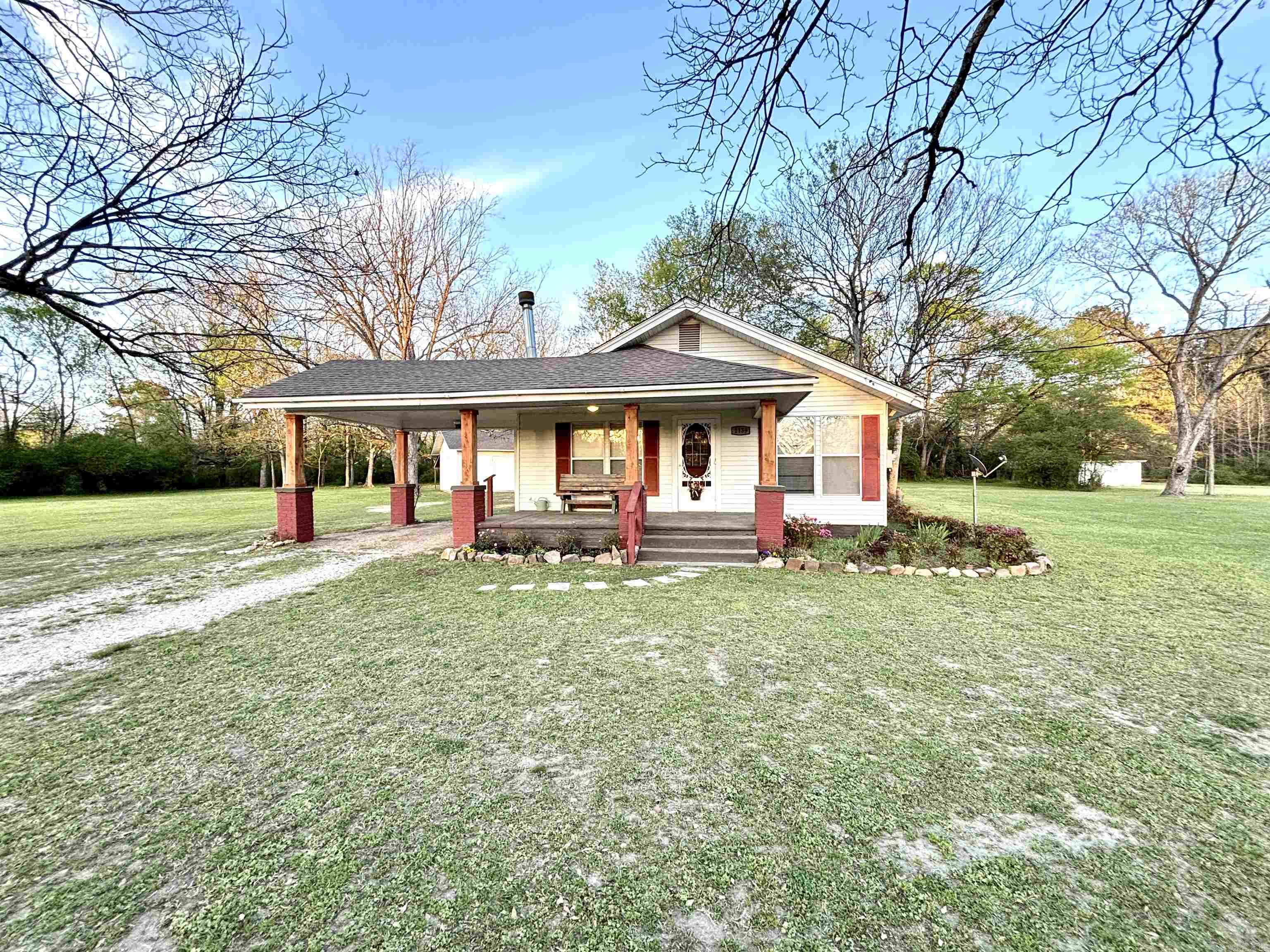 CITY ACREAGE C.C. - Residential