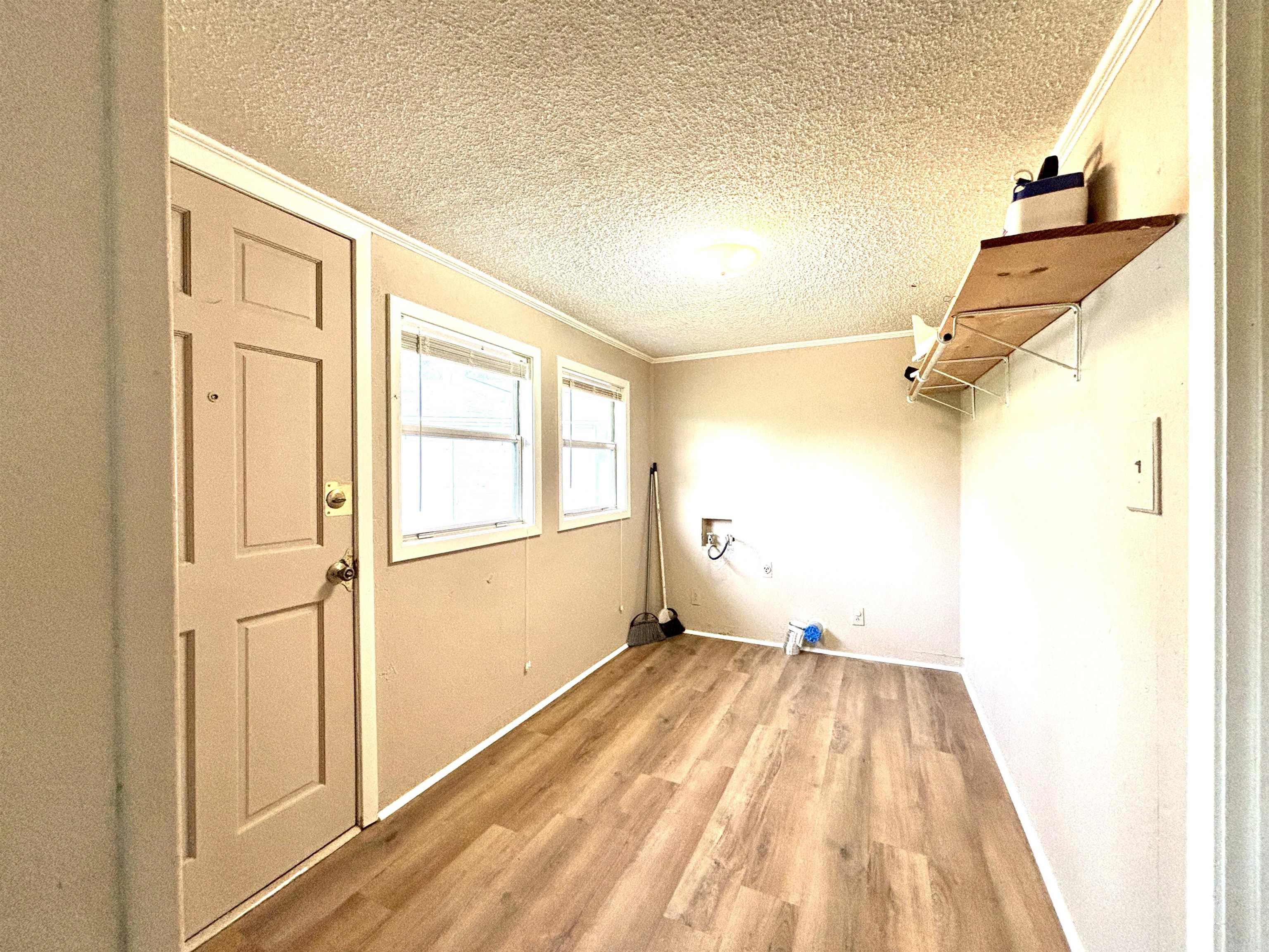 CITY ACREAGE C.C. - Residential