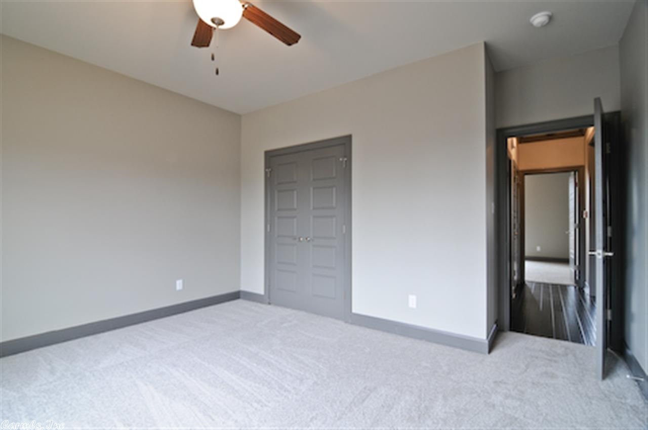 Oakbrooke Phase VII - Residential