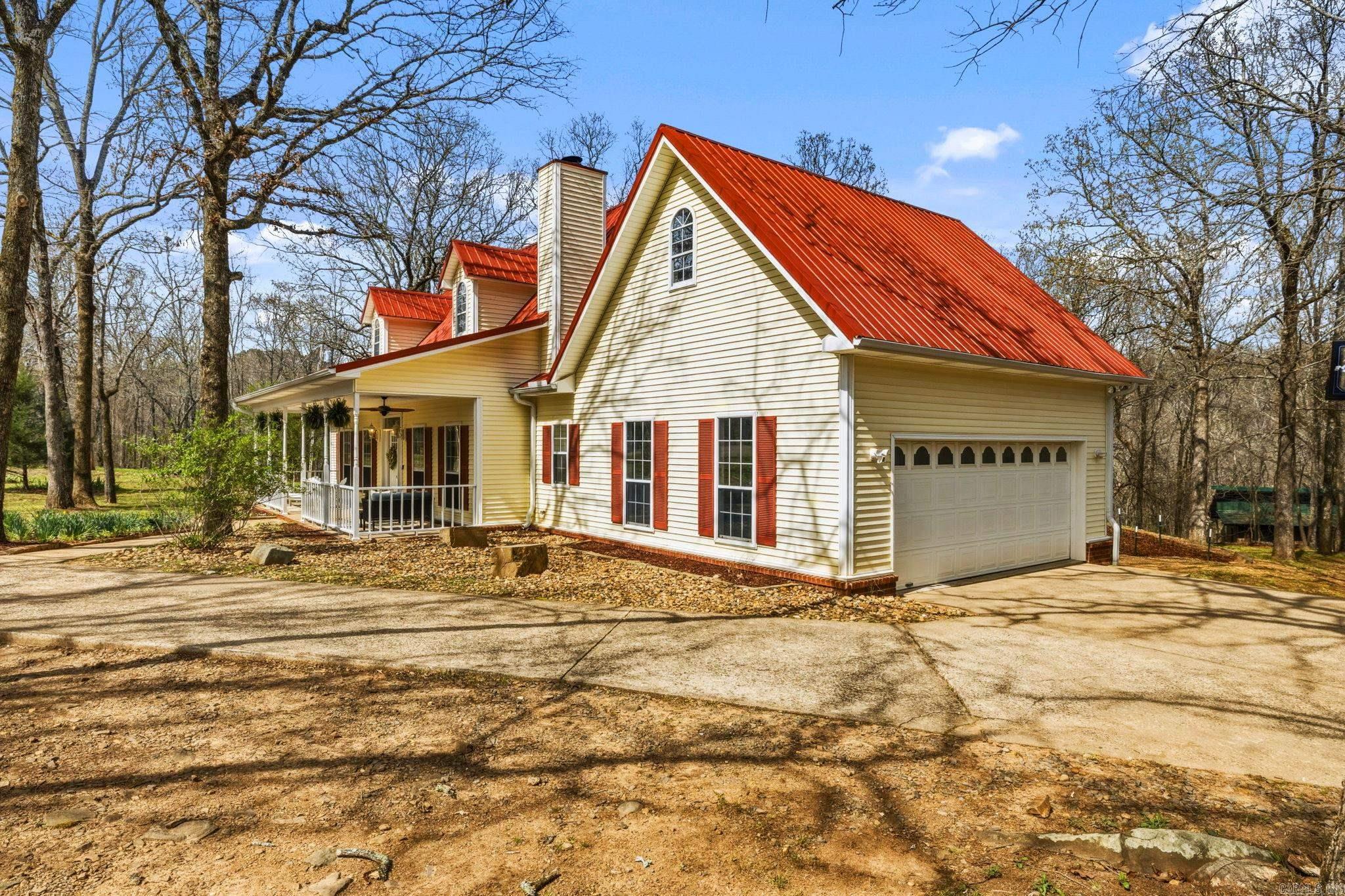 ARLINGTON ESTATES - Residential