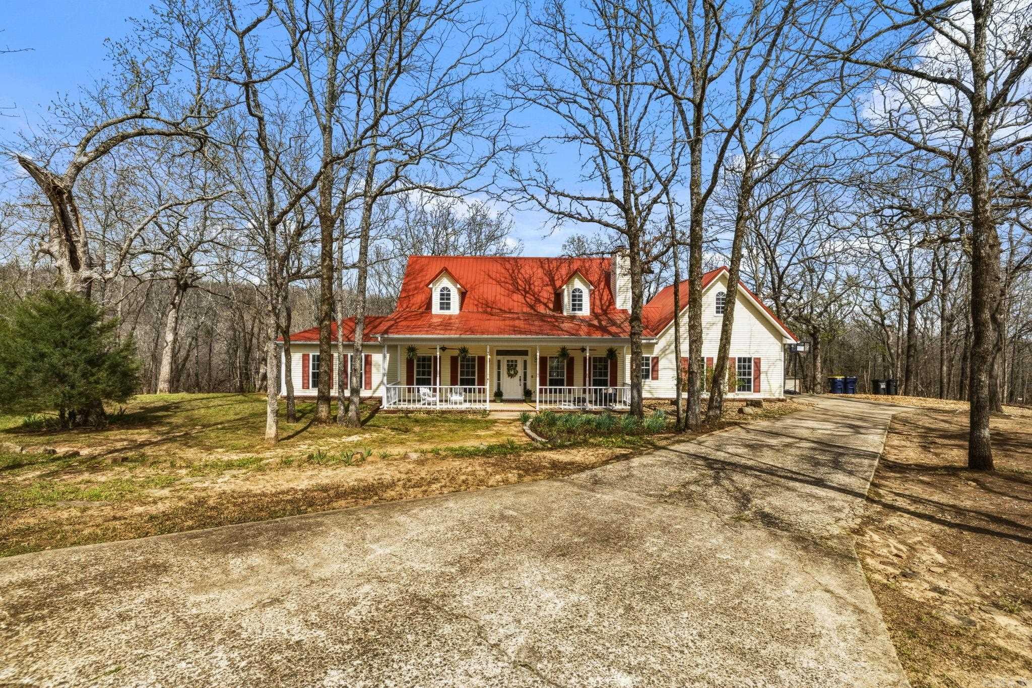 ARLINGTON ESTATES - Residential