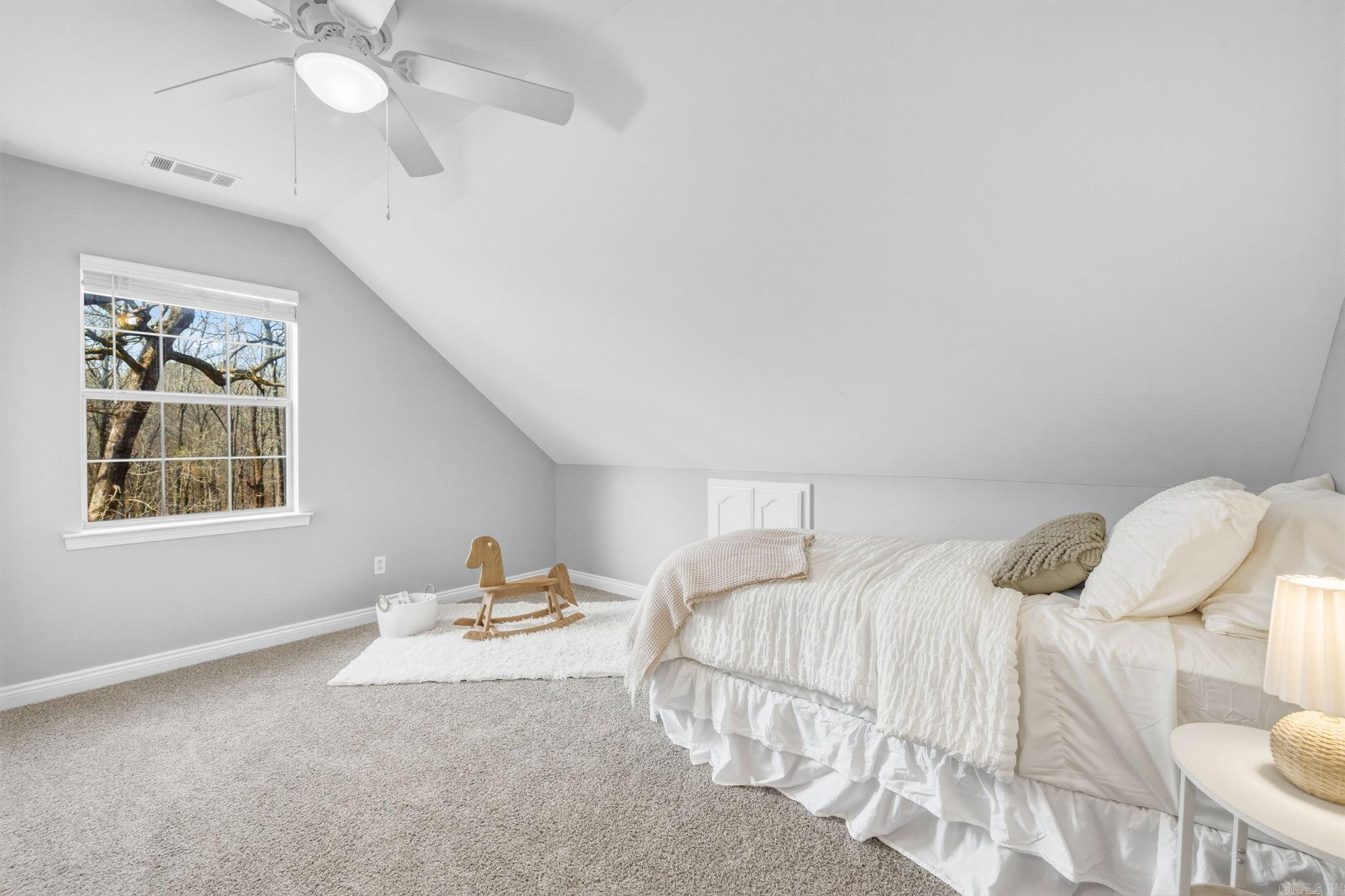 ARLINGTON ESTATES - Residential