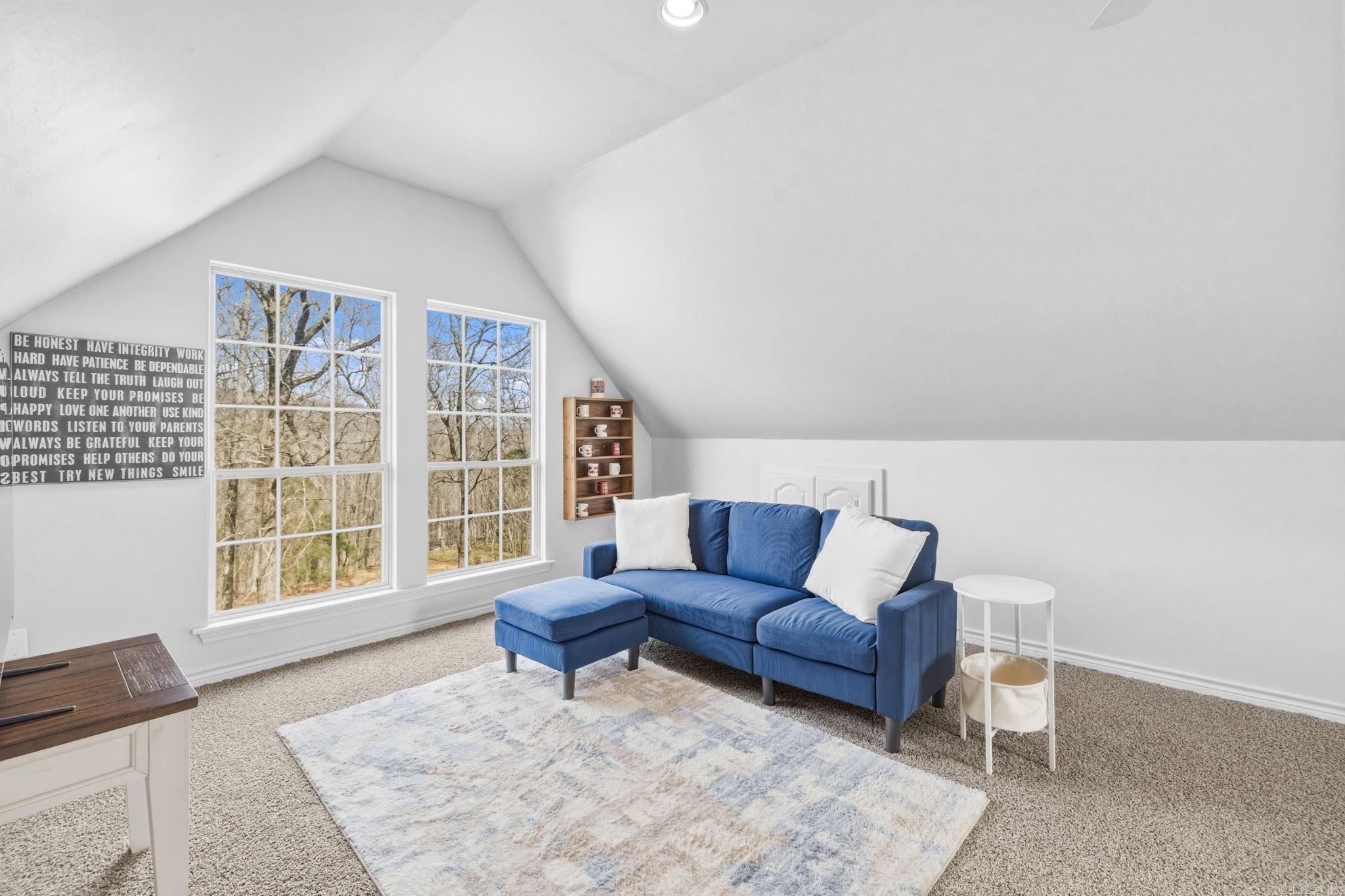 ARLINGTON ESTATES - Residential