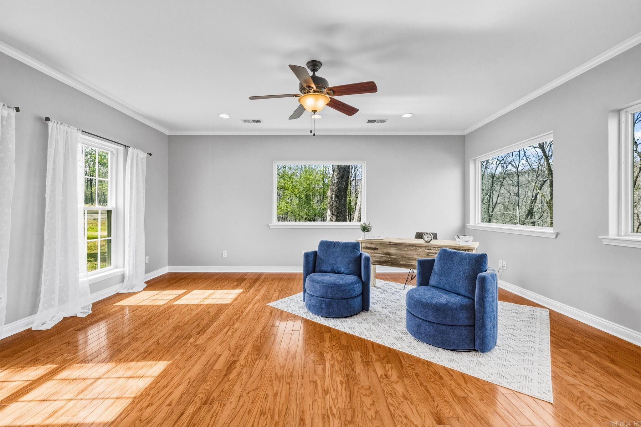 ARLINGTON ESTATES - Residential