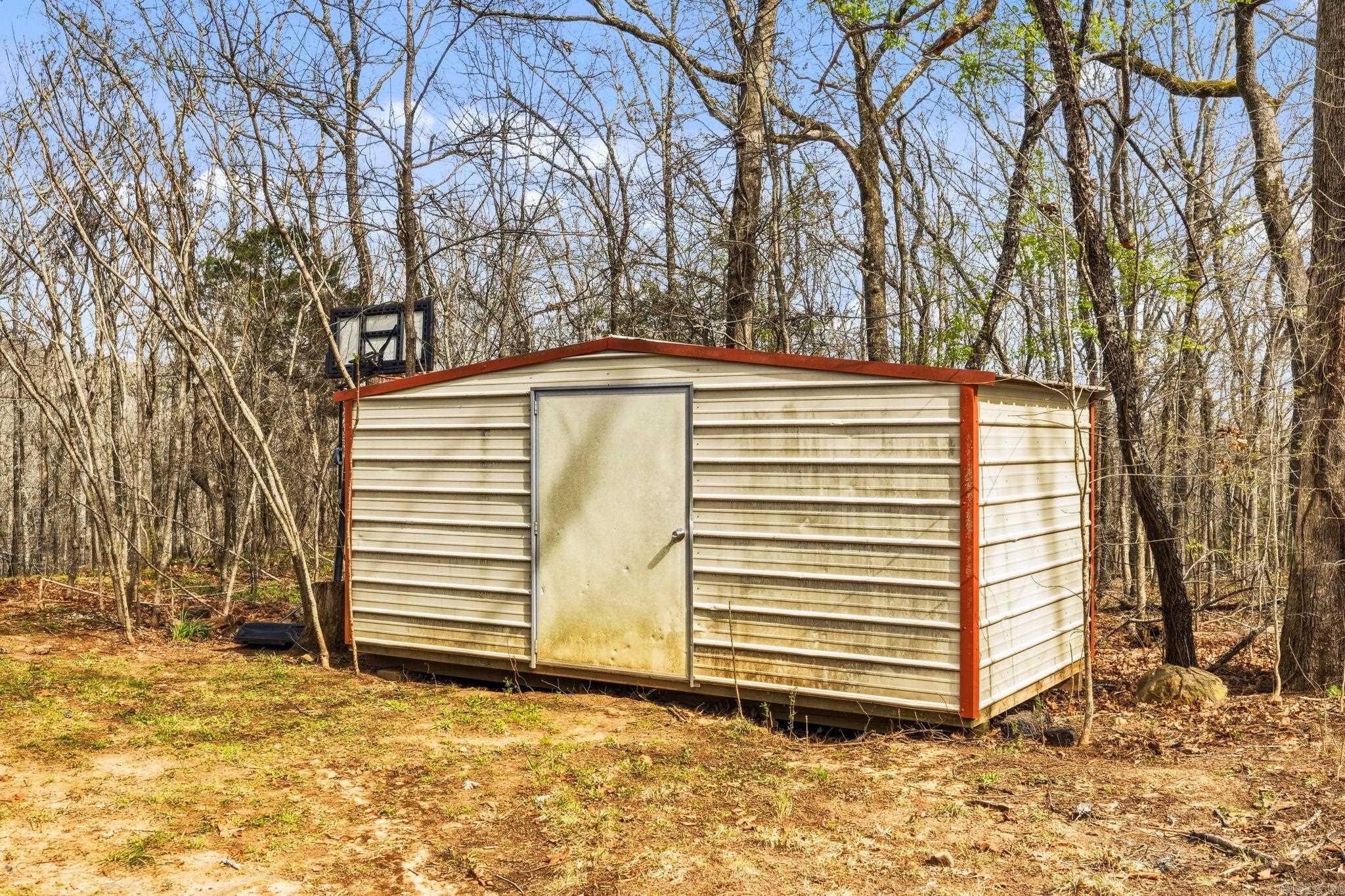 ARLINGTON ESTATES - Residential