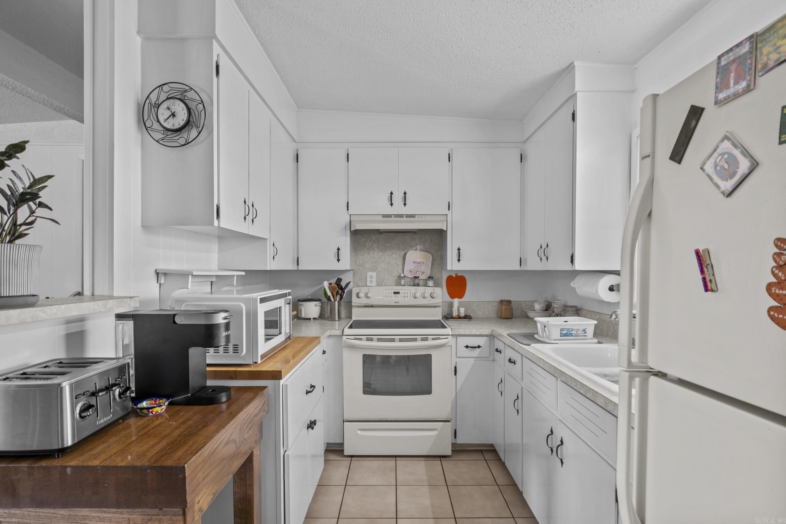 MOORE & CASE ADDITION - Residential