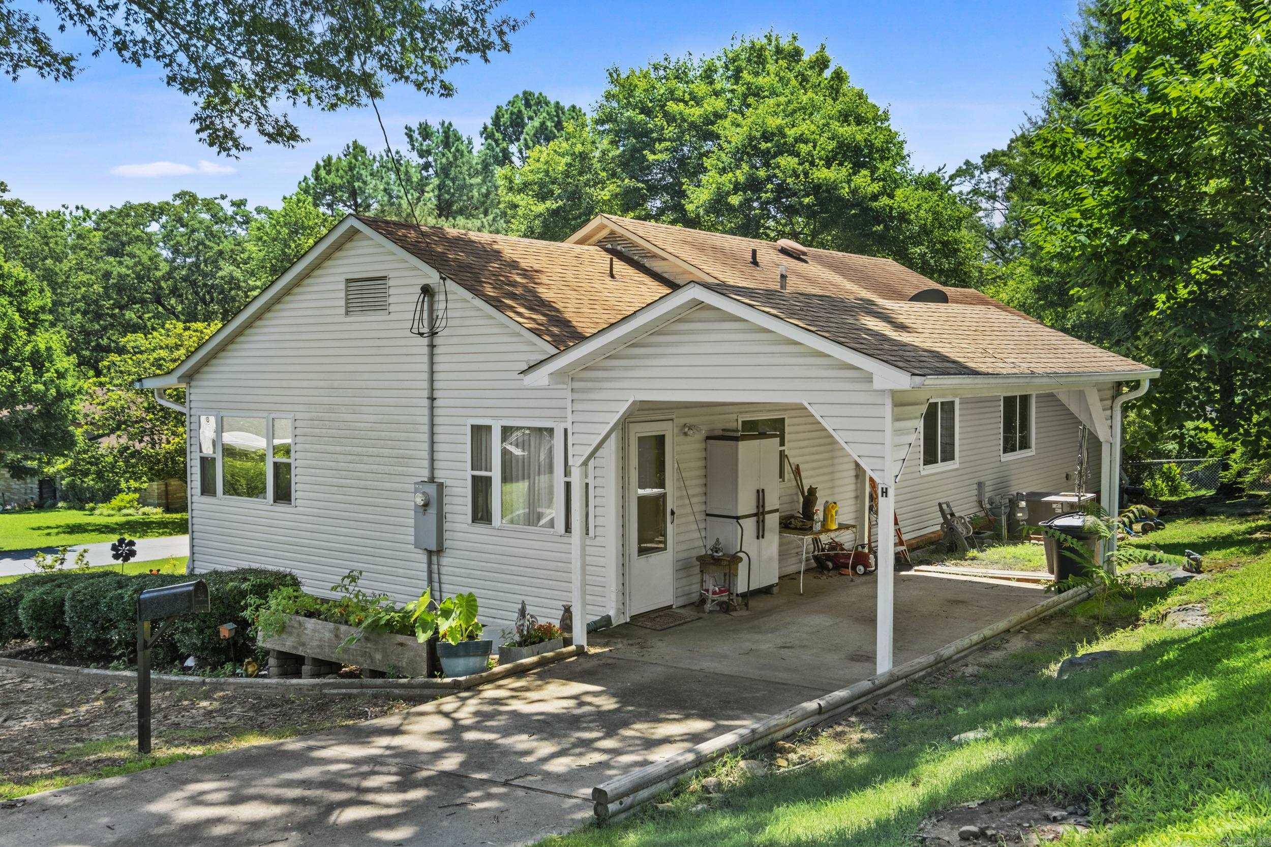 MOORE & CASE ADDITION - Residential