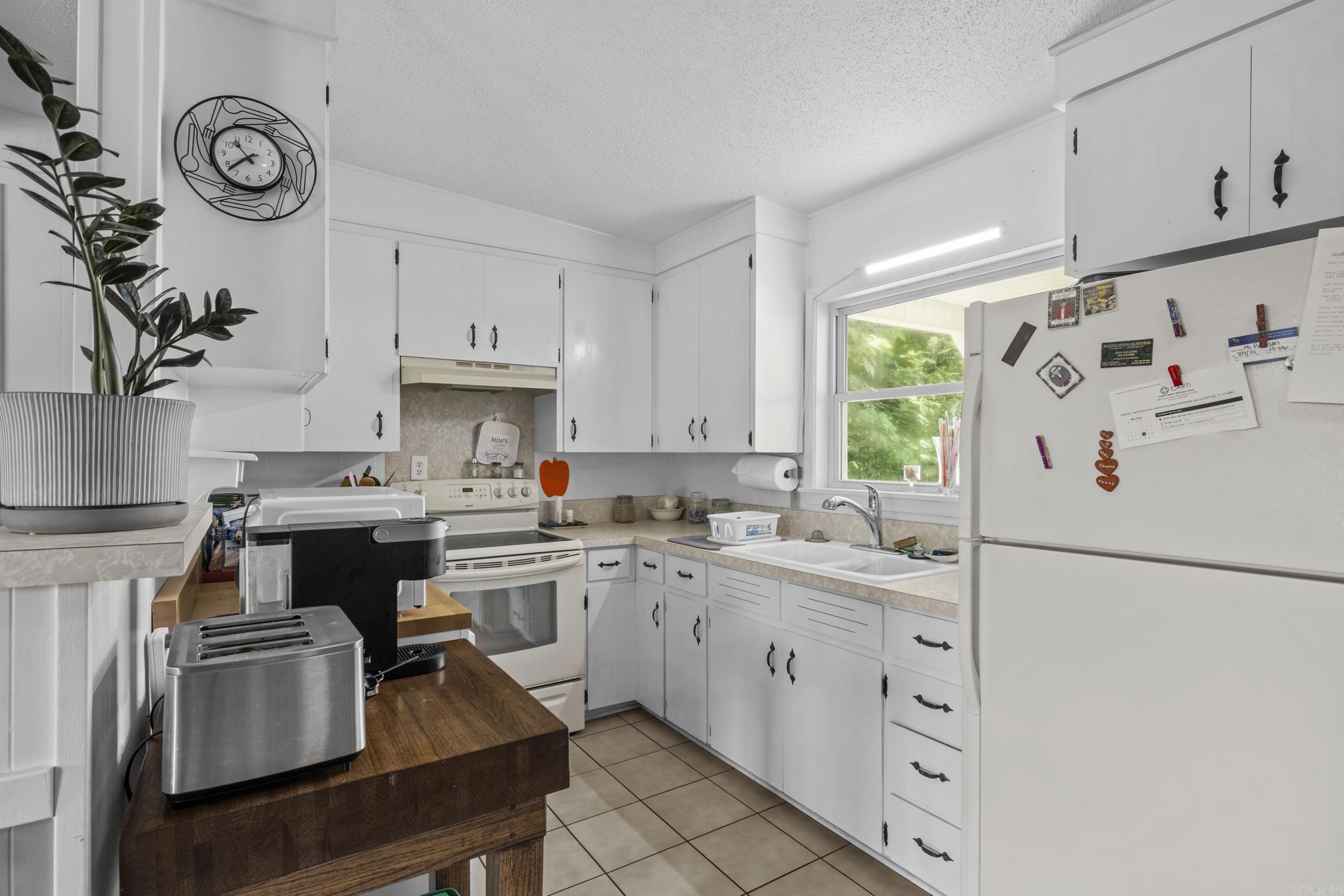 MOORE & CASE ADDITION - Residential