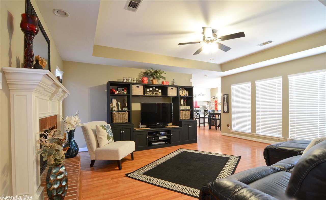 COUNTRY CLUB OF ARK THE - Residential