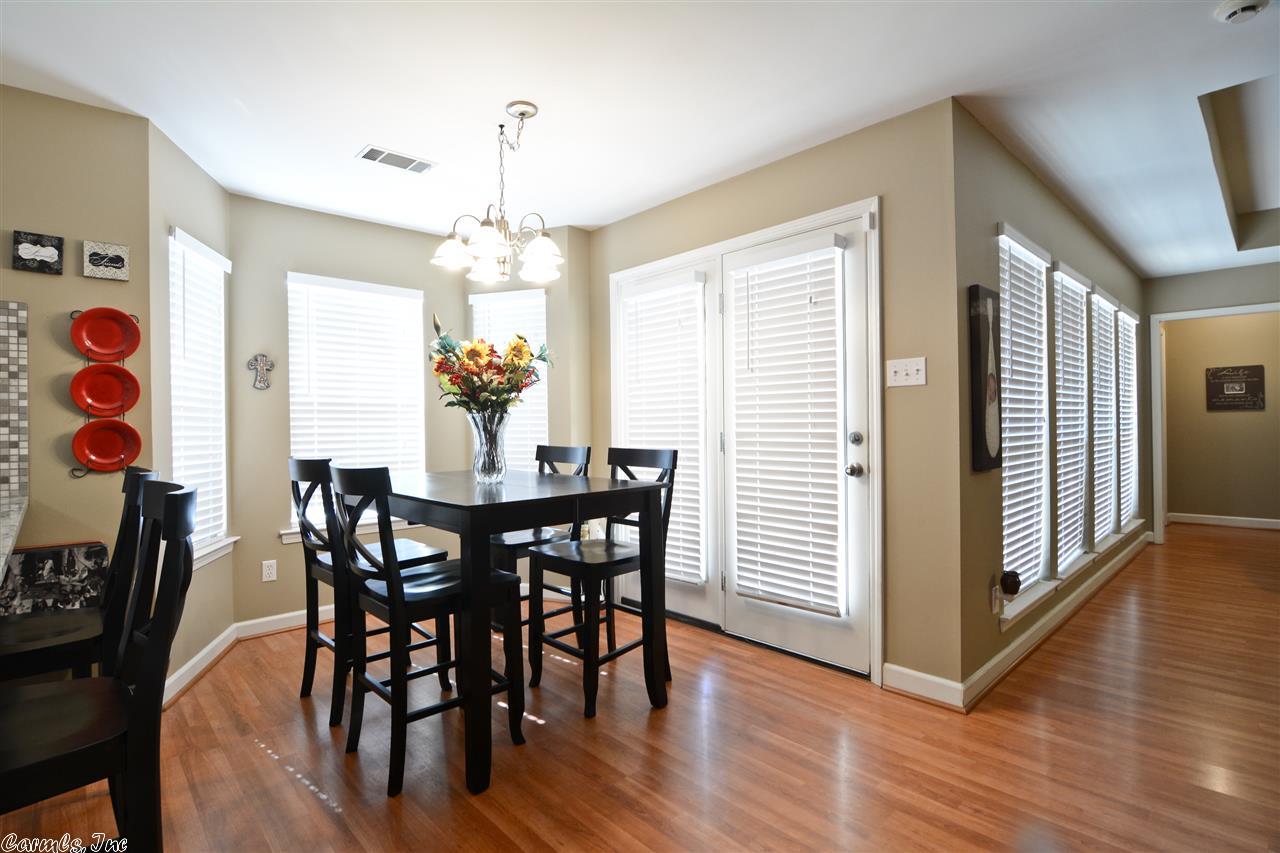 COUNTRY CLUB OF ARK THE - Residential