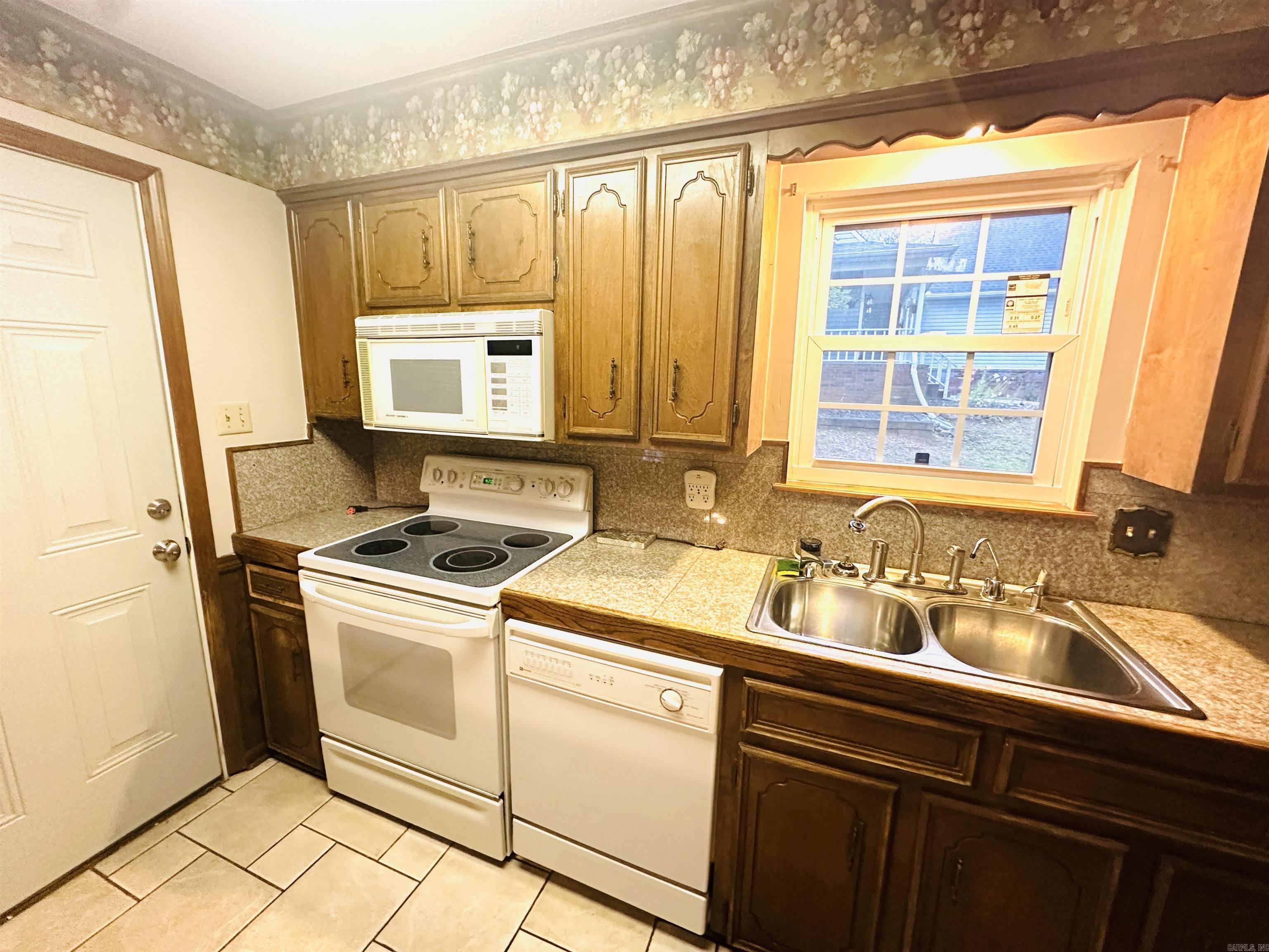 EDGEPARK TO COOK MTN VIL - Residential