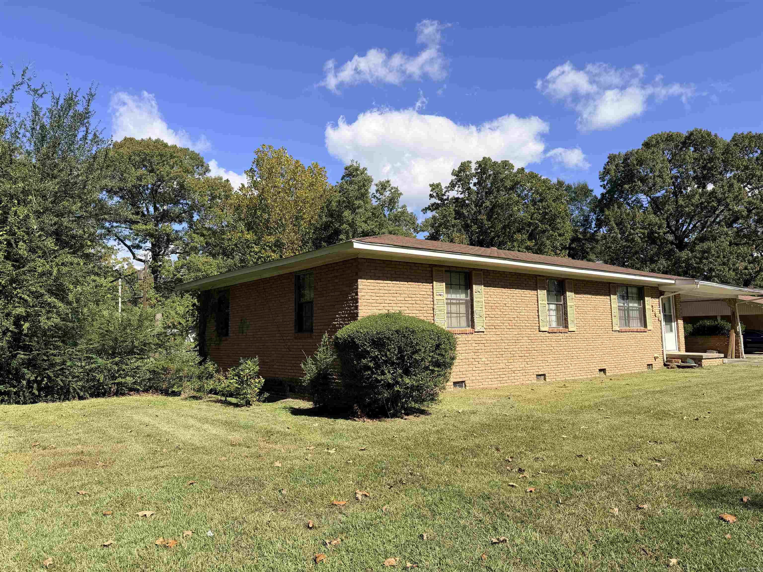 OAKHURST F - Residential