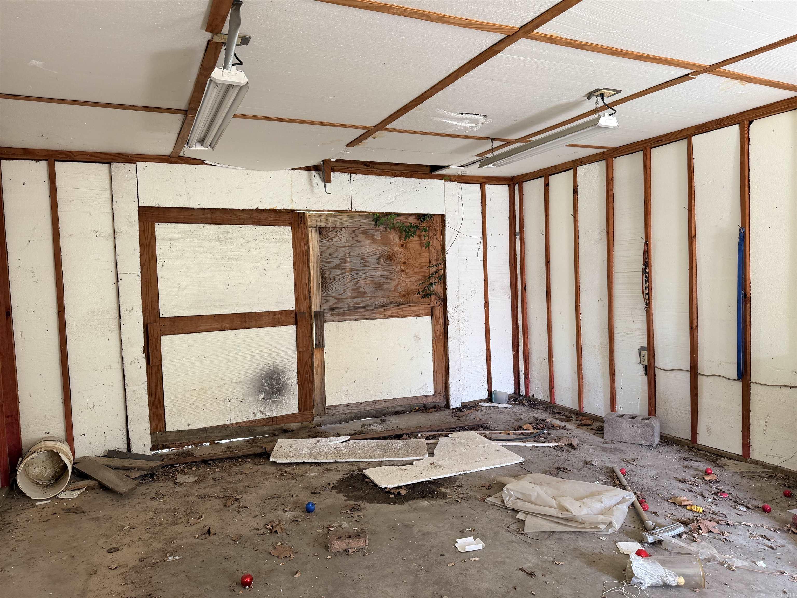 OAKHURST F - Residential