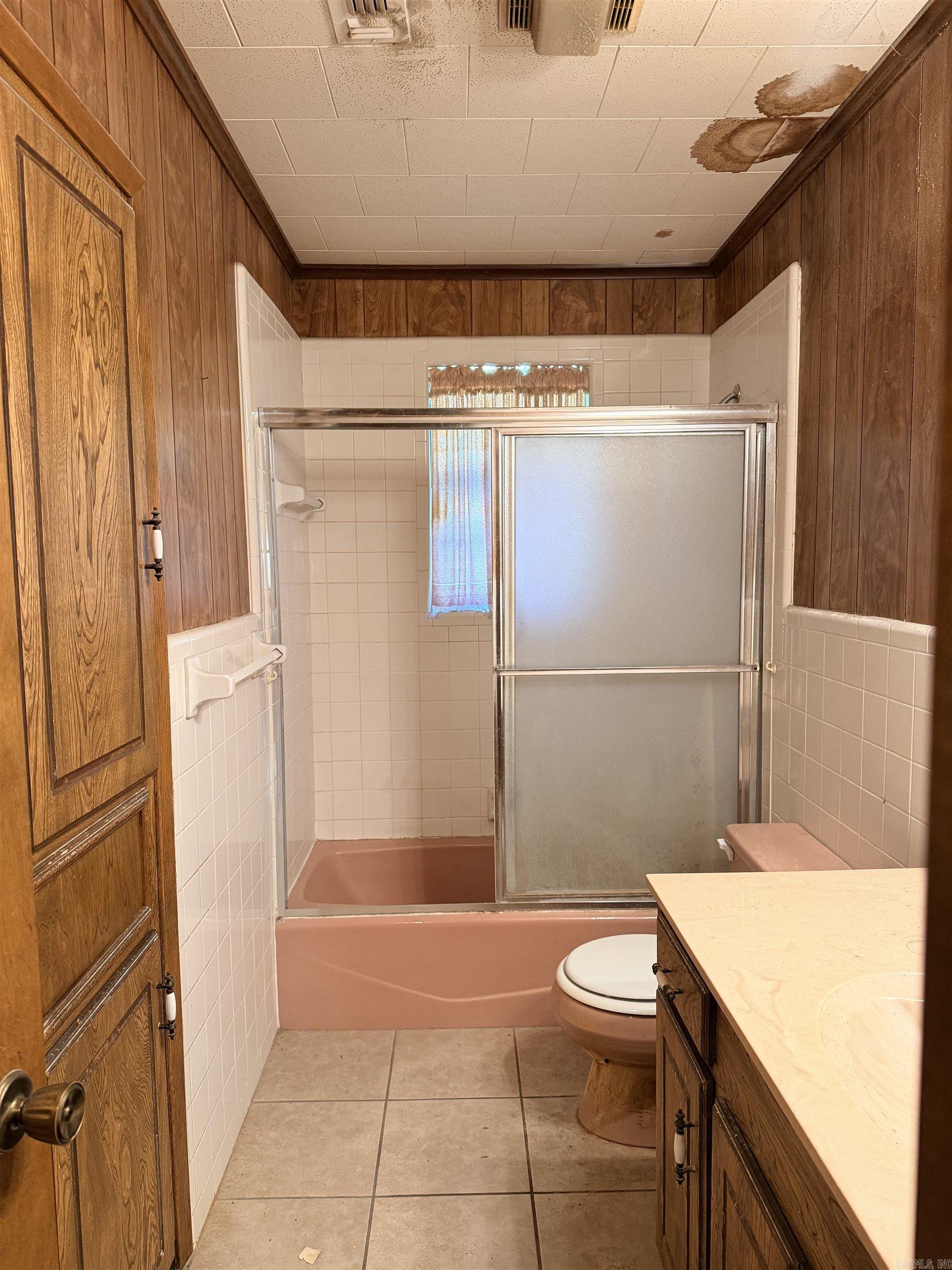 OAKHURST F - Residential