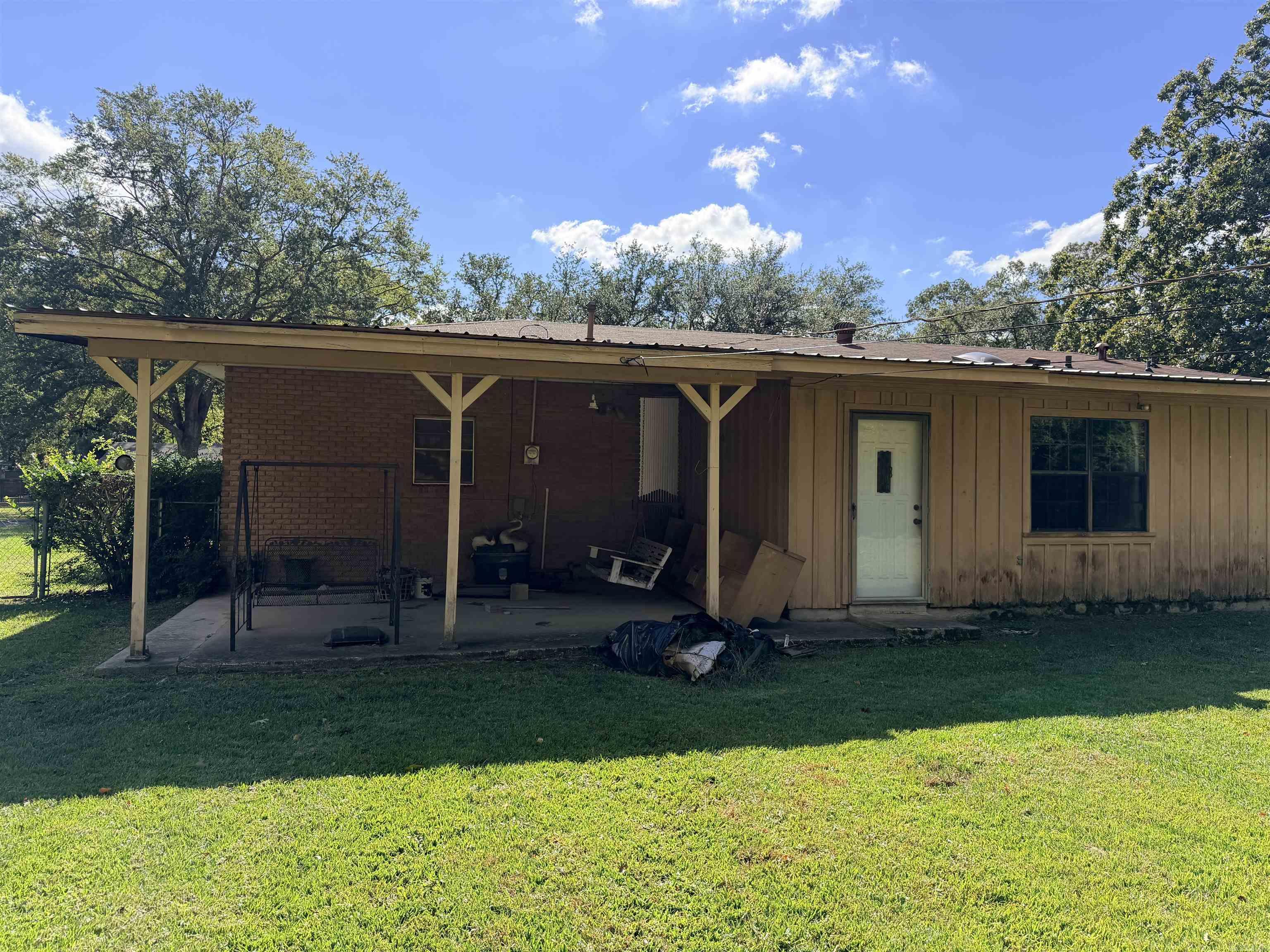 OAKHURST F - Residential