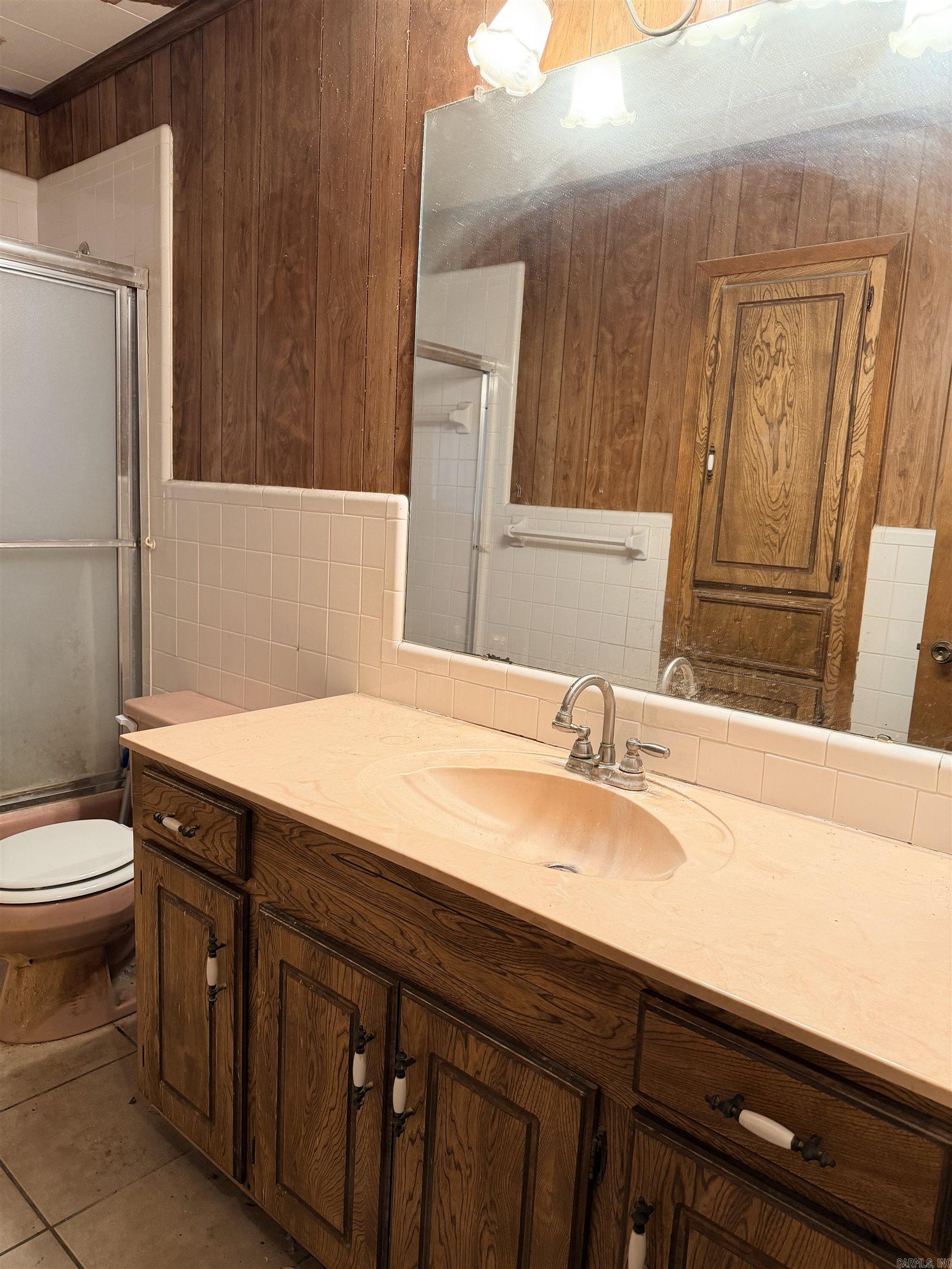 OAKHURST F - Residential