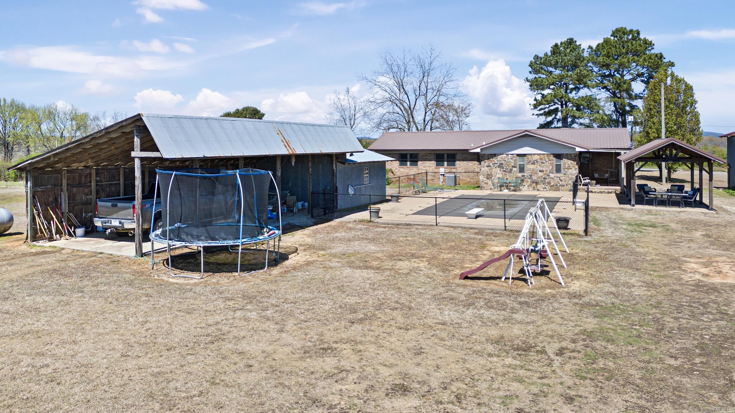 Metes & Bounds - Farm