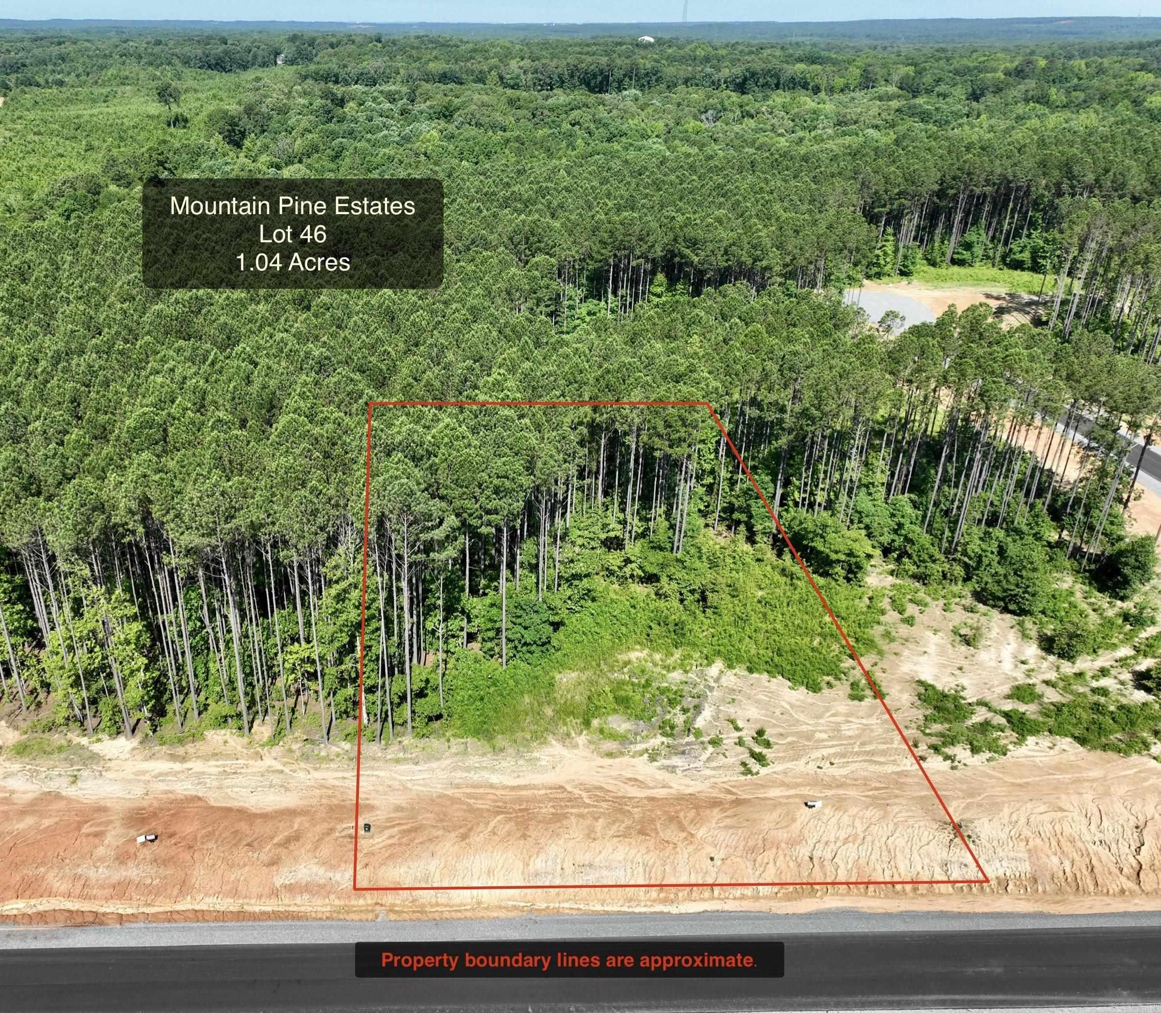Pre-selling small acreage tract south of Little Rock. Asphalt road and utilities installed. Ready for construction.