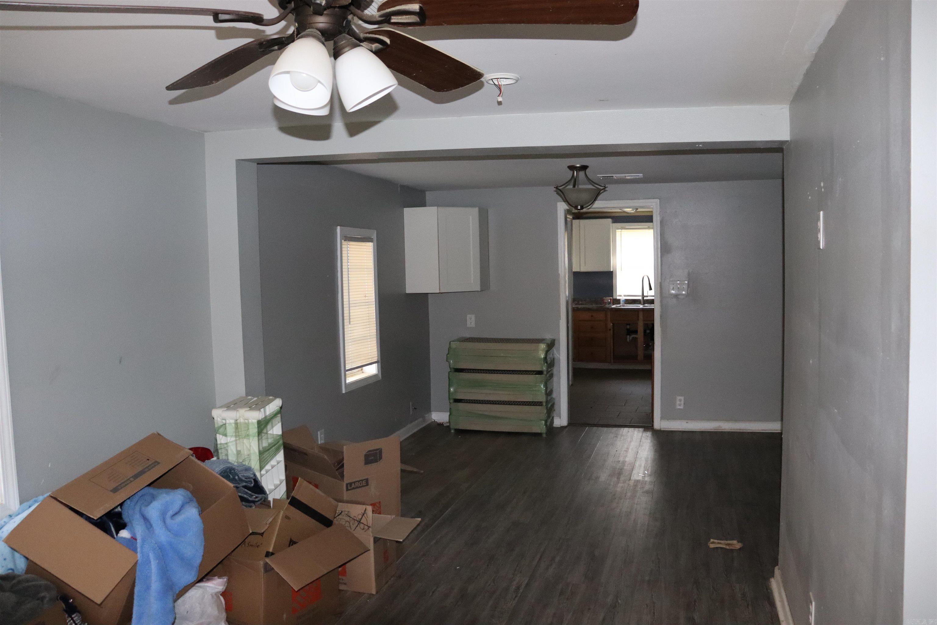 TAYLOR - Residential