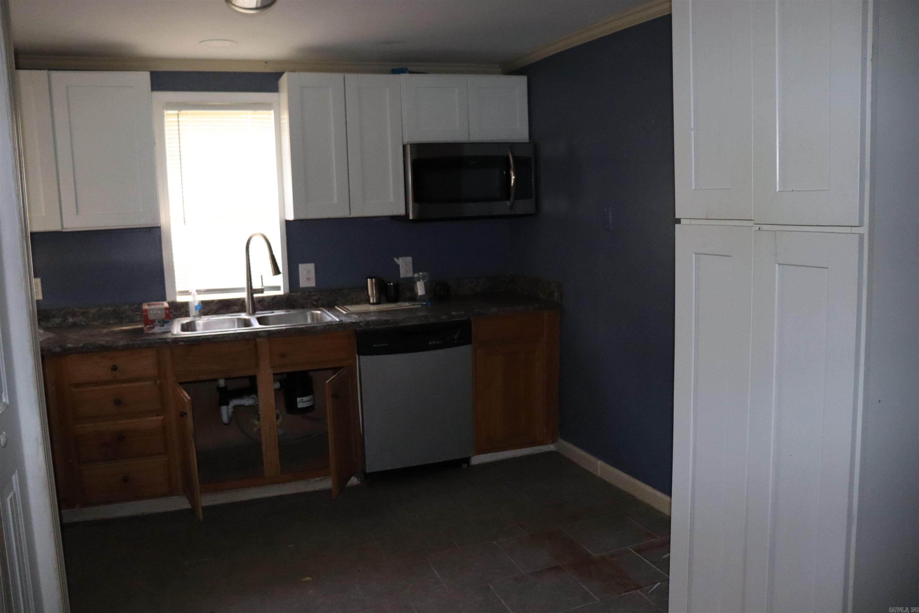 TAYLOR - Residential