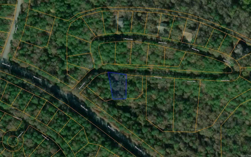 Beautiful and buildable lot in an ideal location. Priced to sell! Come take a look!