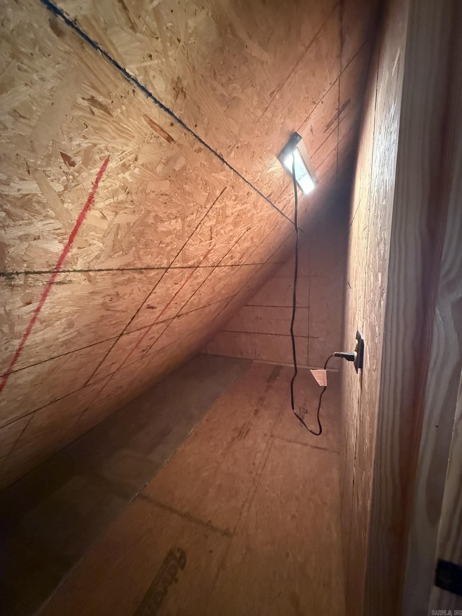 ARKANSAS ESTATES - Residential