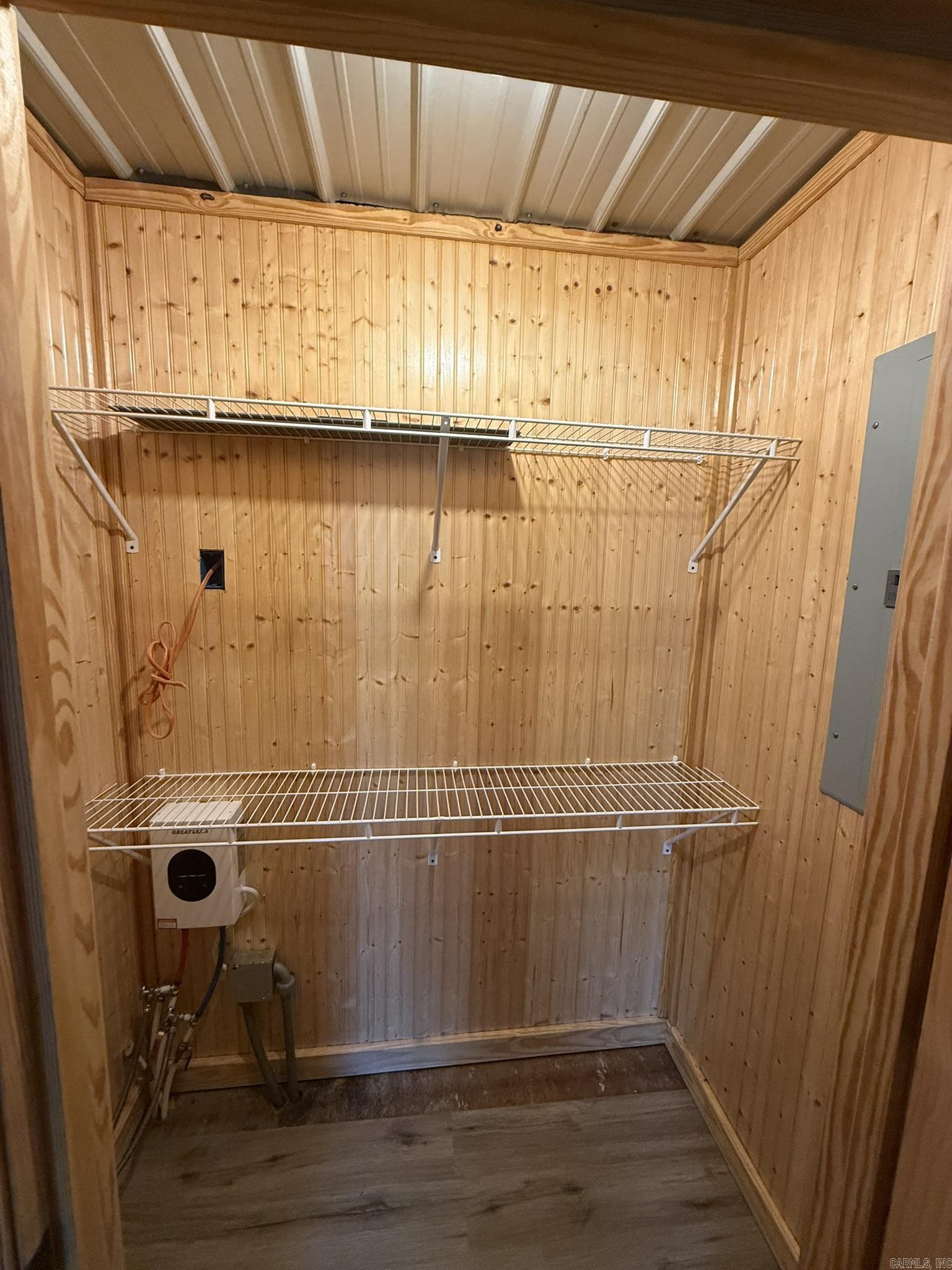 ARKANSAS ESTATES - Residential