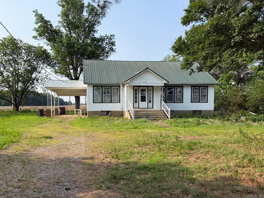 This 4-bedroom, 1-bath cottage would make a great hunting lodge or a country homesite!  Wood floors, updated bath, and newer kitchen flooring and backsplash.  To be sold As Is.  Call today for a tour of this country home!