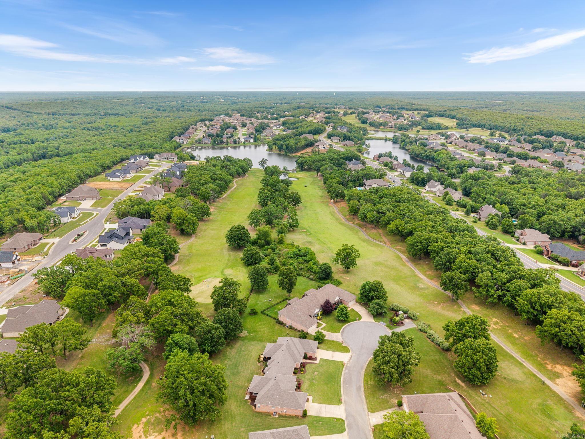 ALGONQUIN WOODS - Residential