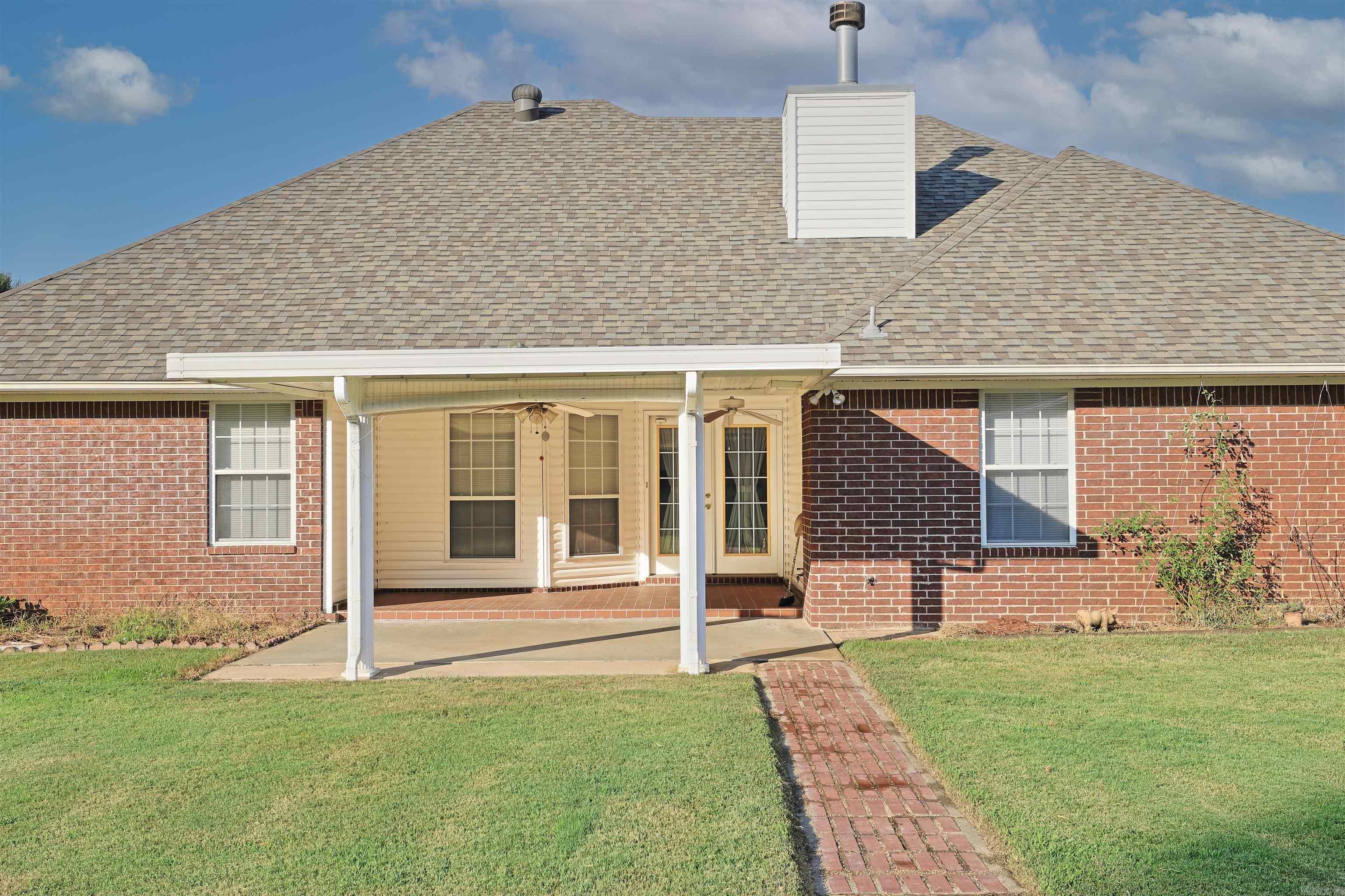 HONEYSUCKLE HILLS ADD - Residential