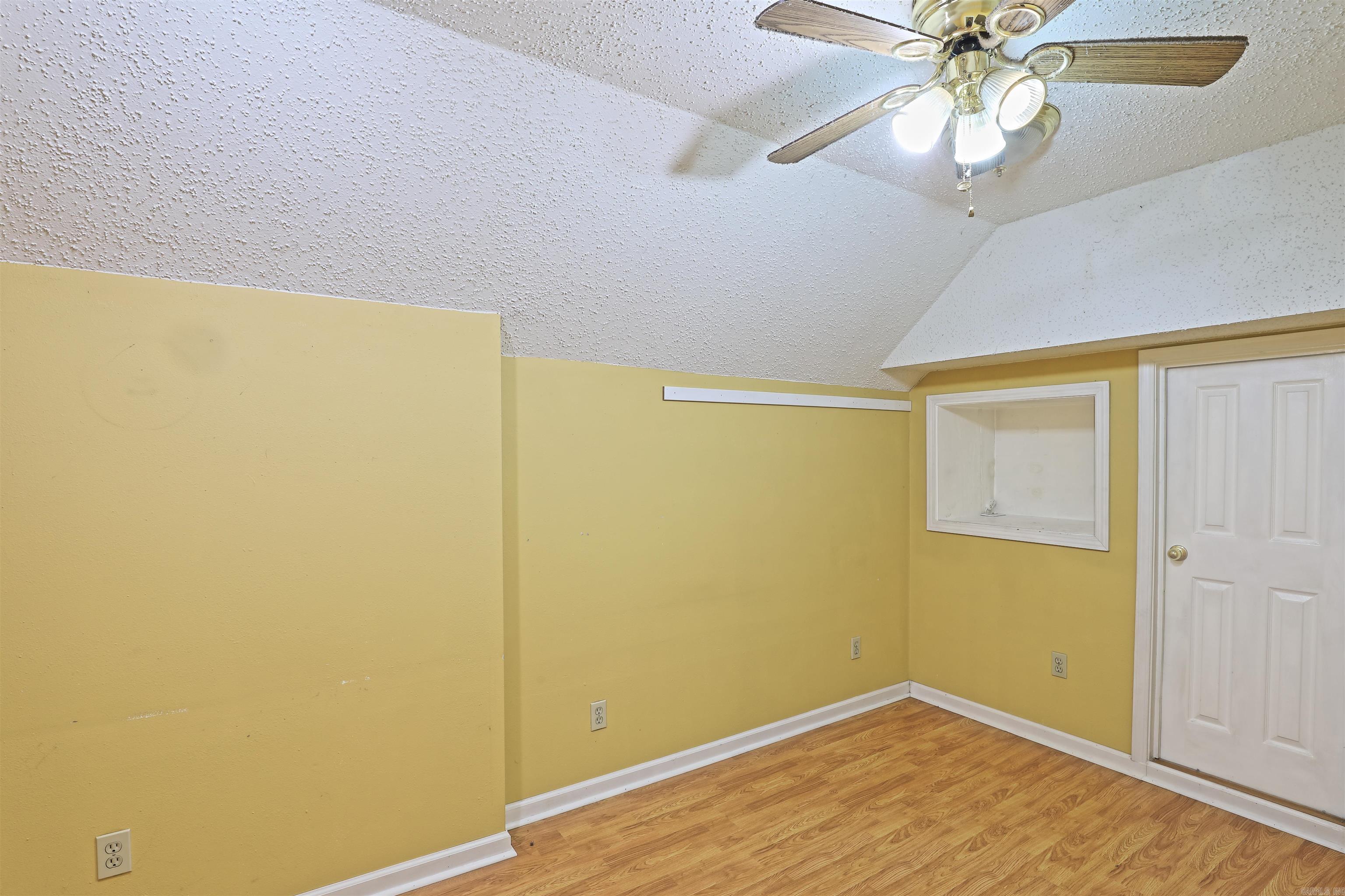 HONEYSUCKLE HILLS ADD - Residential