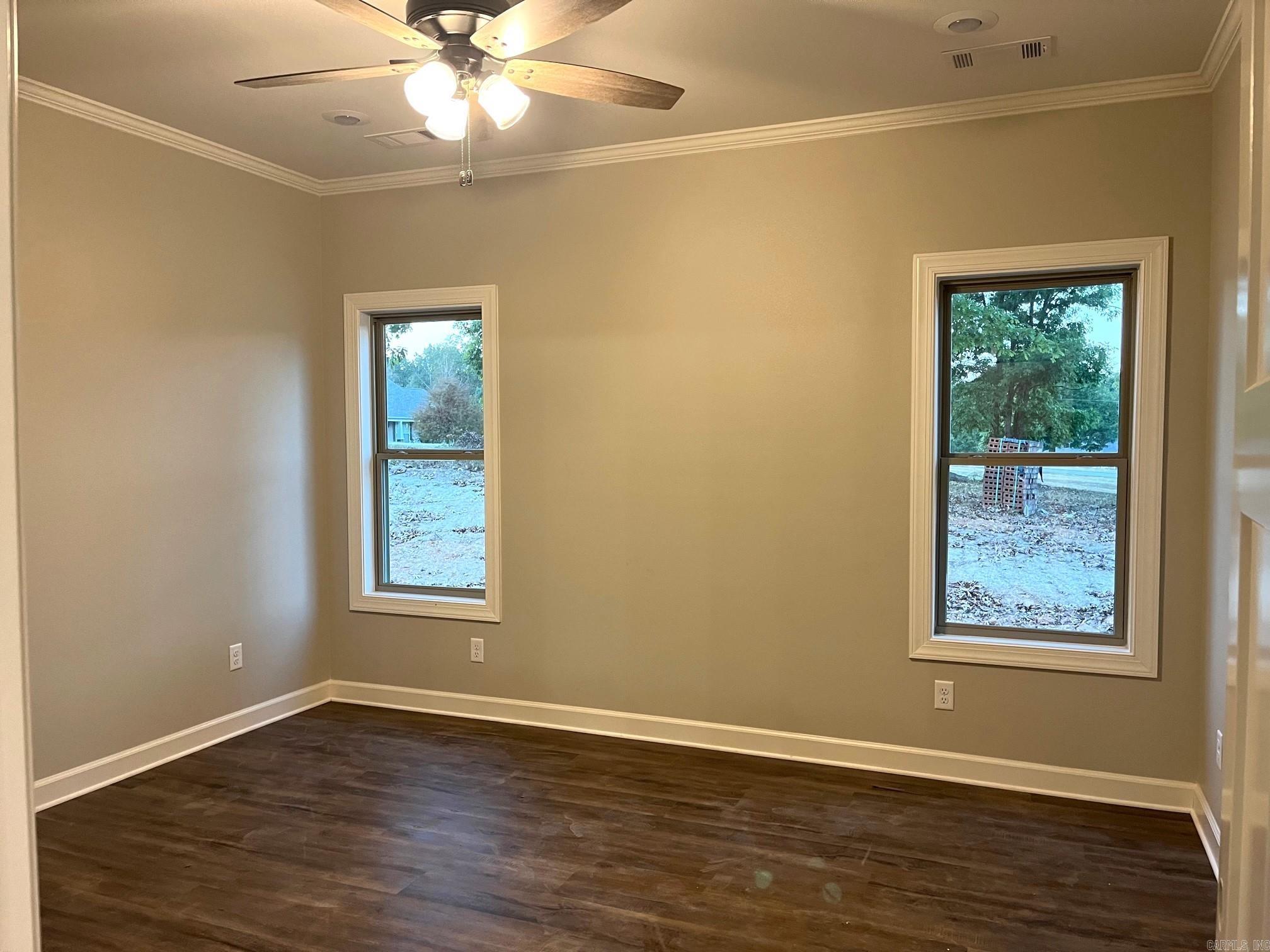 HURRICANE HILLS - Residential