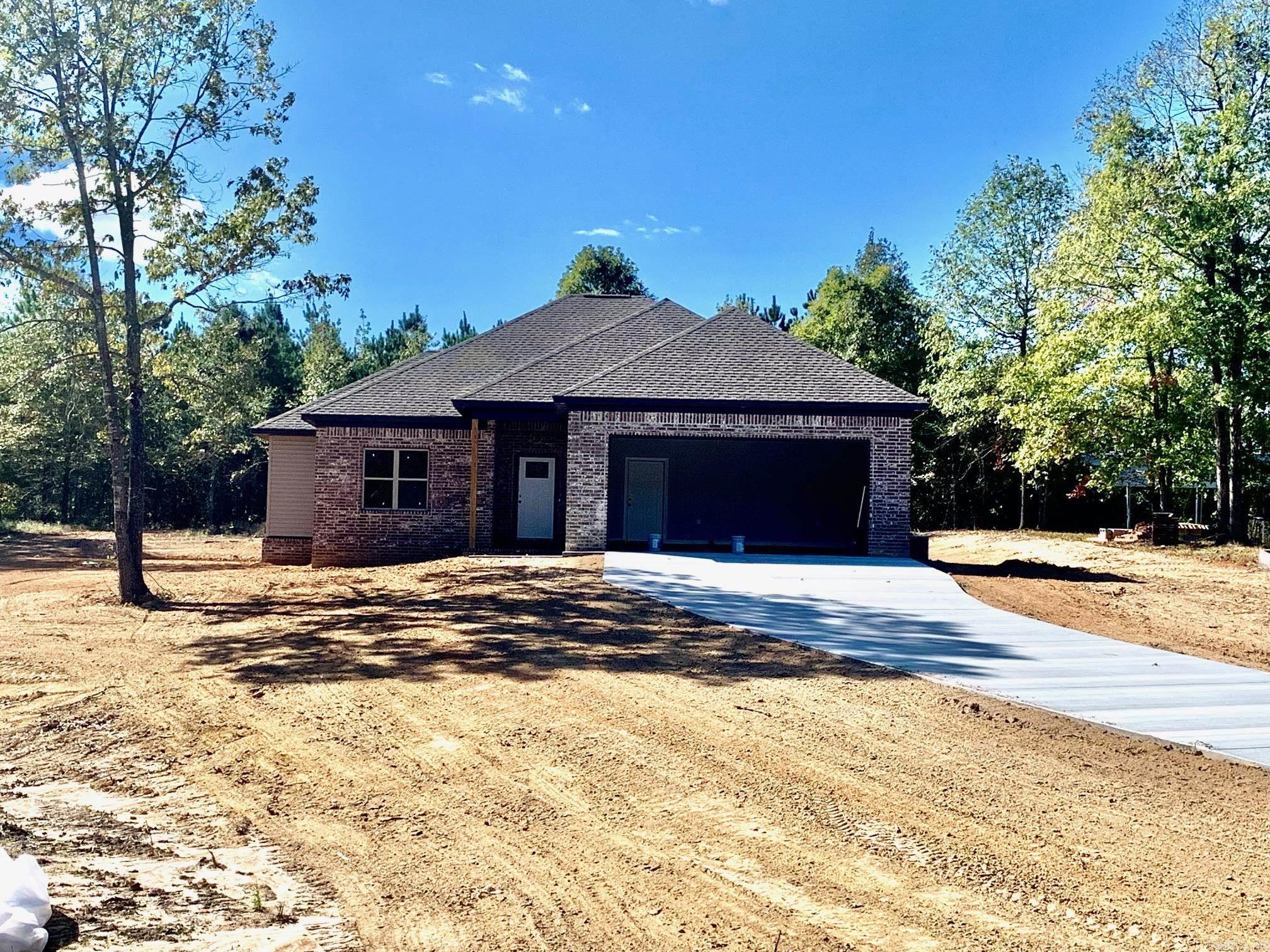 HURRICANE HILLS - Residential