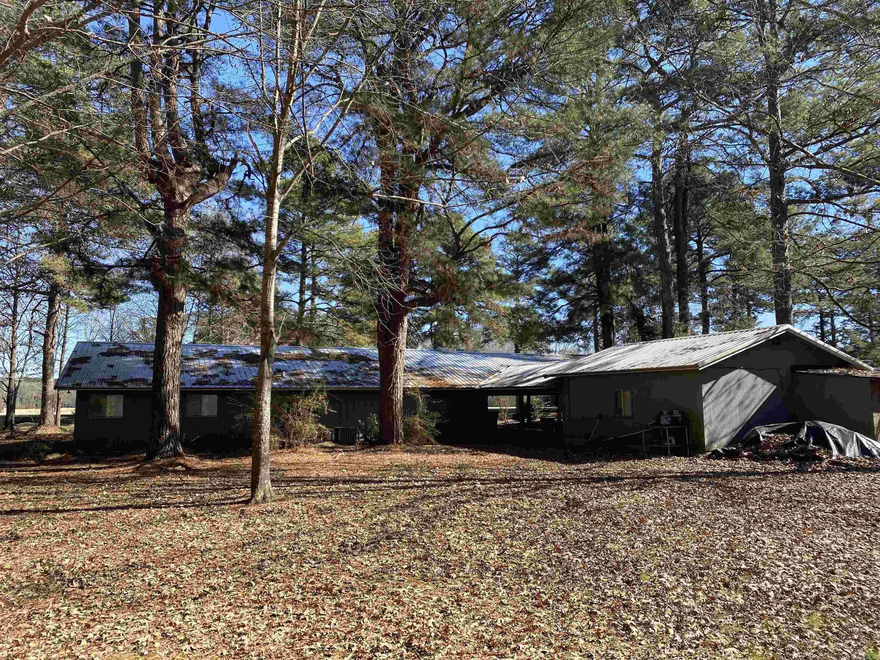 HAMBURG UNPLATTED - Residential