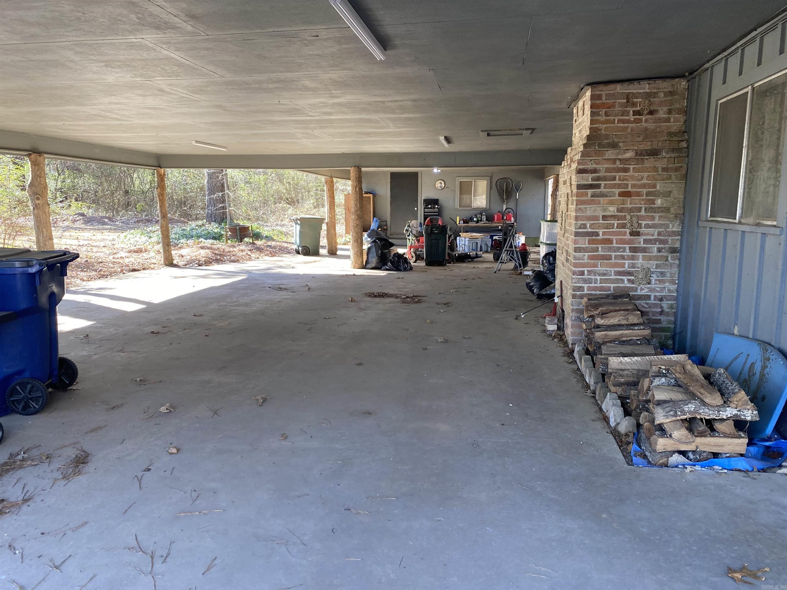 HAMBURG UNPLATTED - Residential