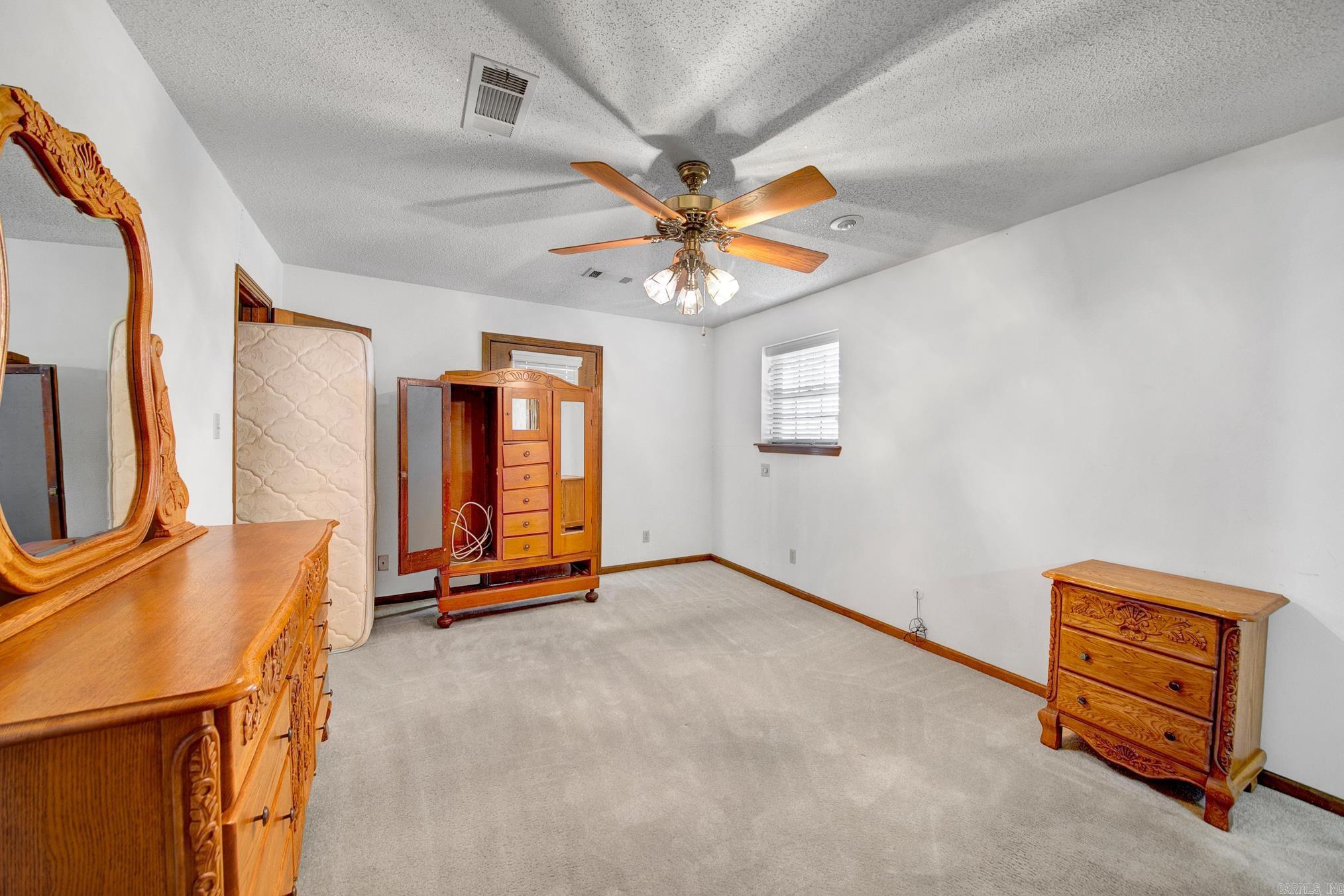 Metes & Bounds - Residential Lease