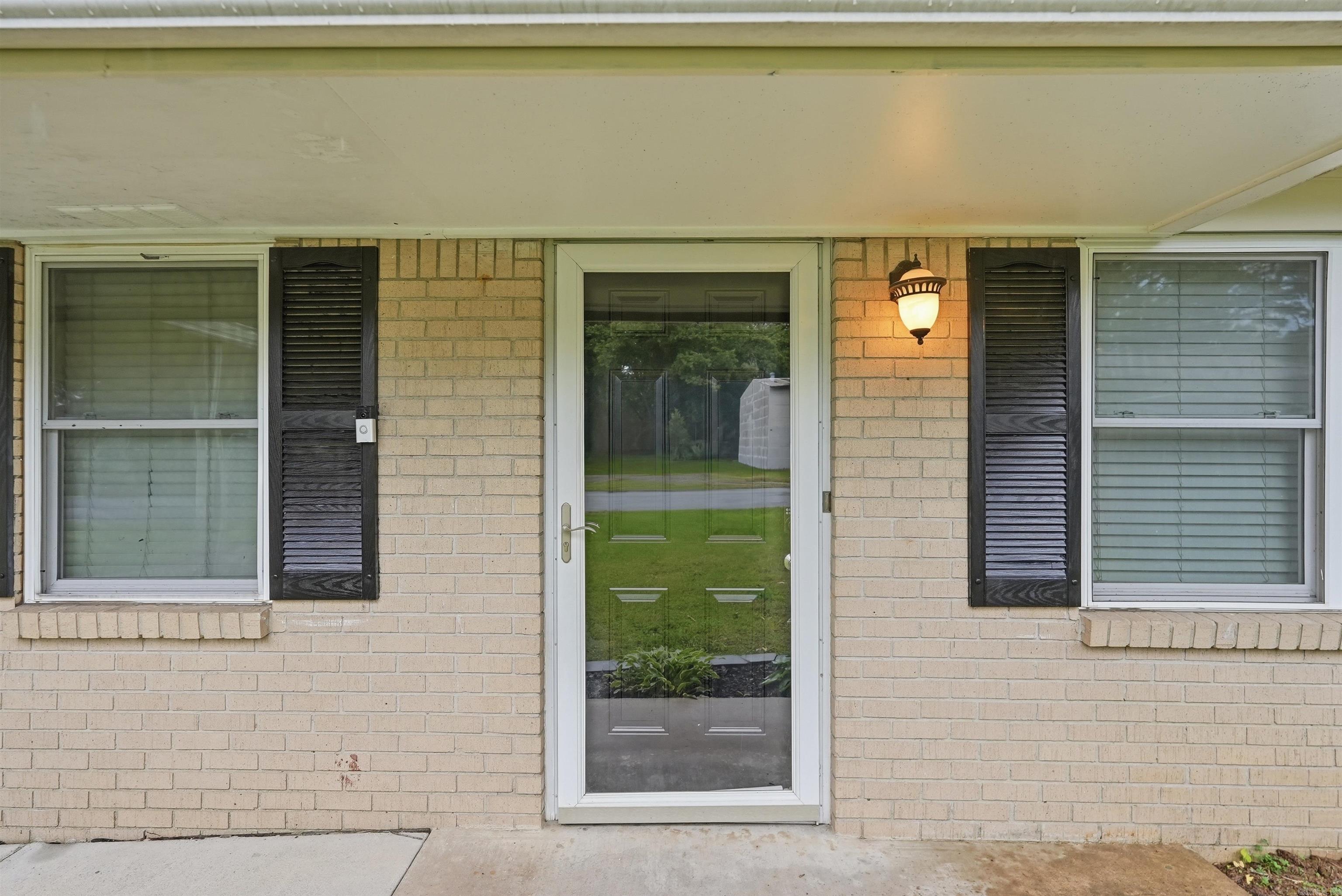 ORIGINAL TOWN-BRYANT - Residential