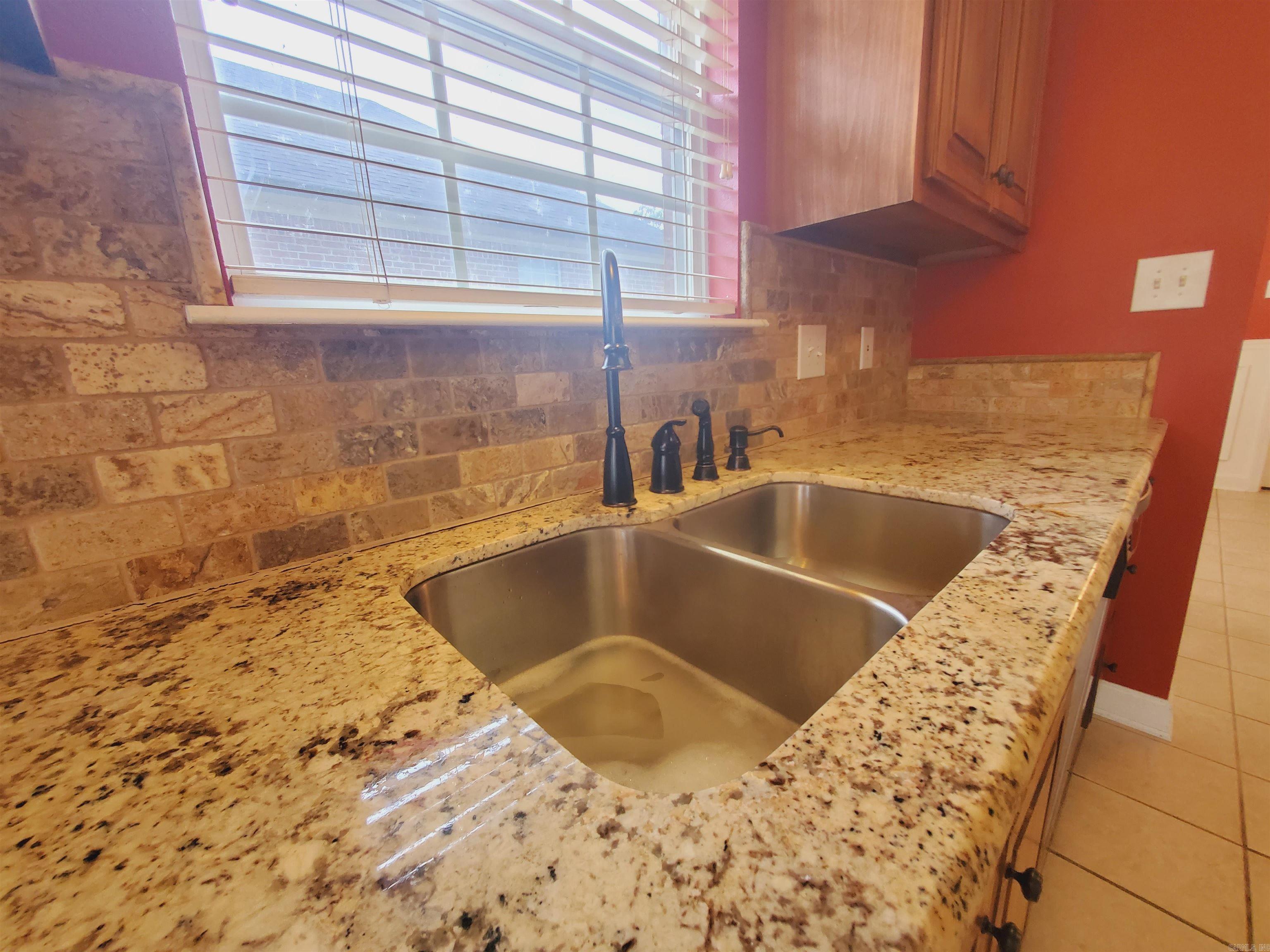 GARDEN OAKS ADDN - Residential