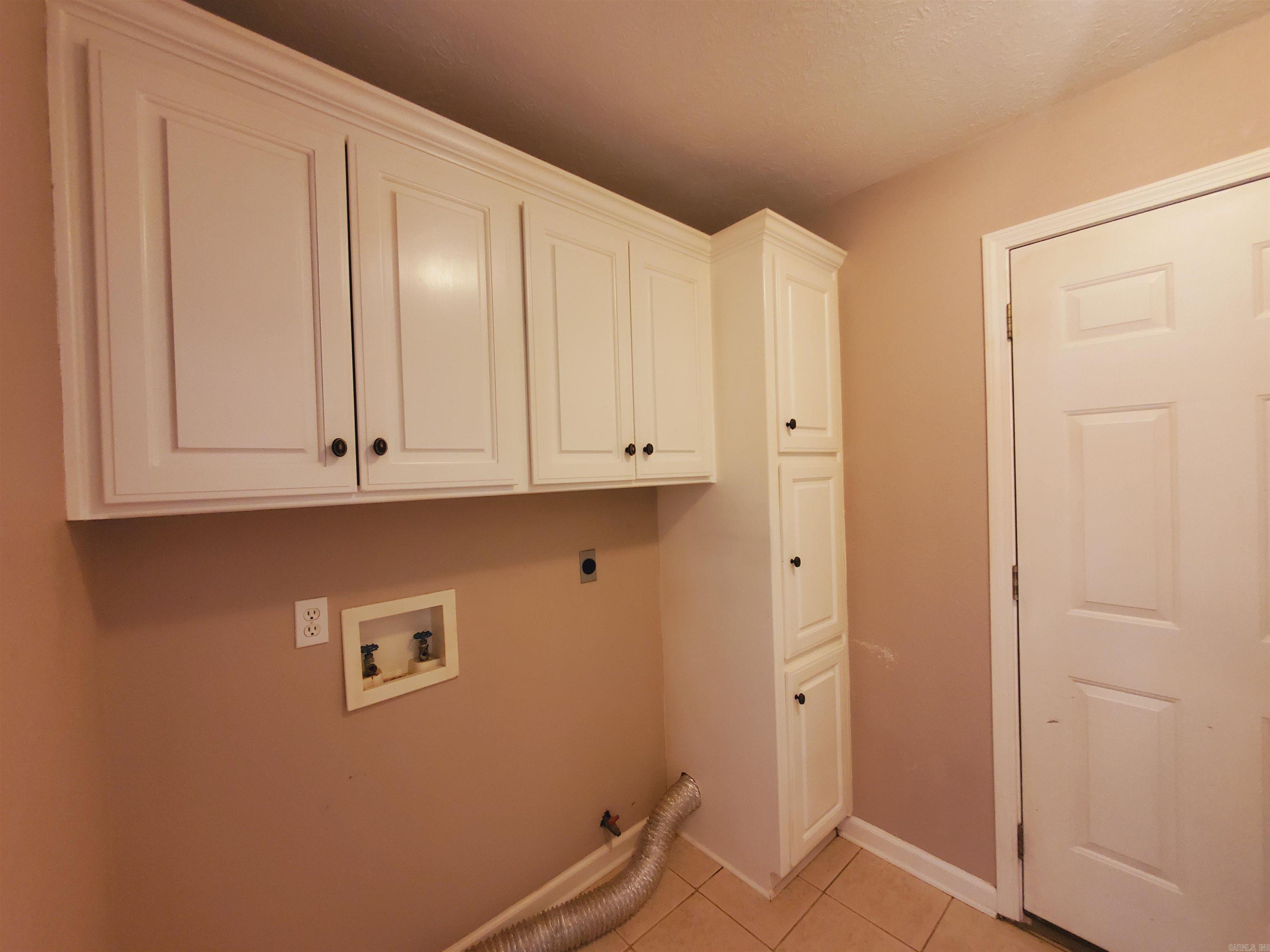 GARDEN OAKS ADDN - Residential