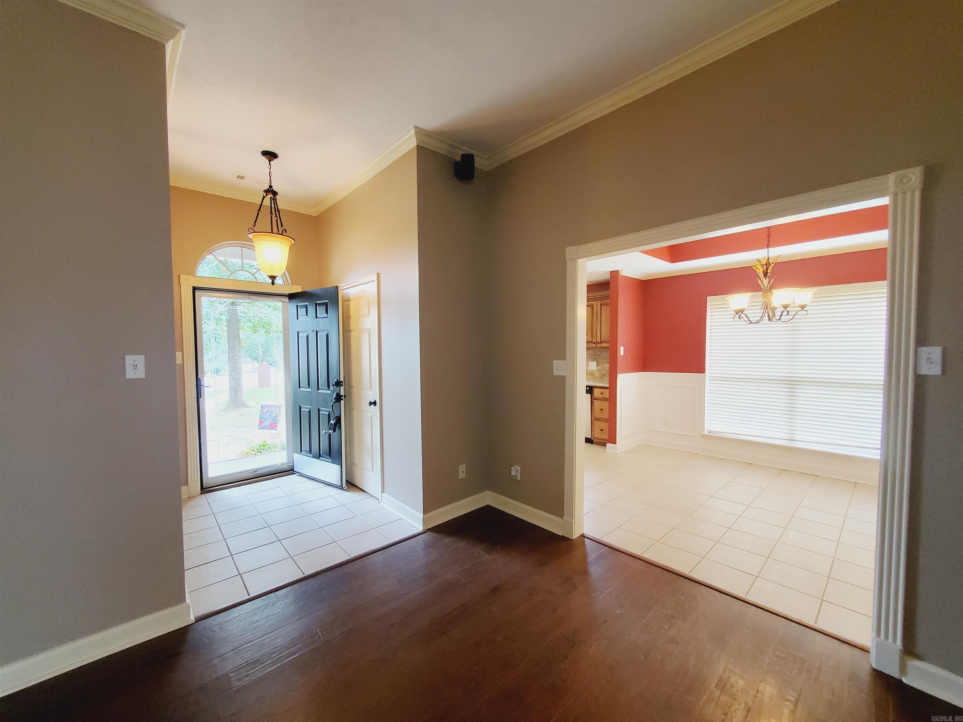 GARDEN OAKS ADDN - Residential